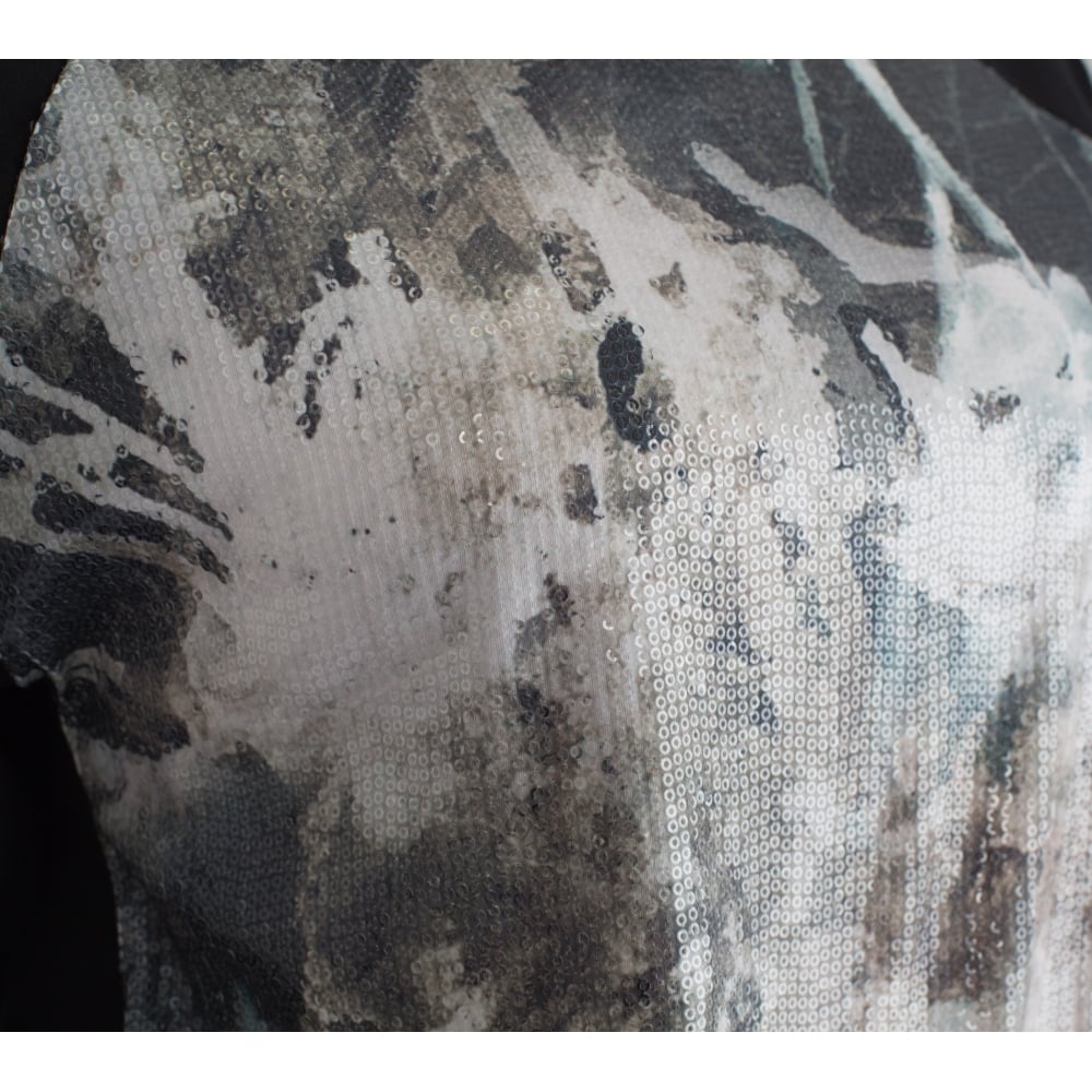 Mee&Thee Lake Louise Sequin Print Sweatshirt Black