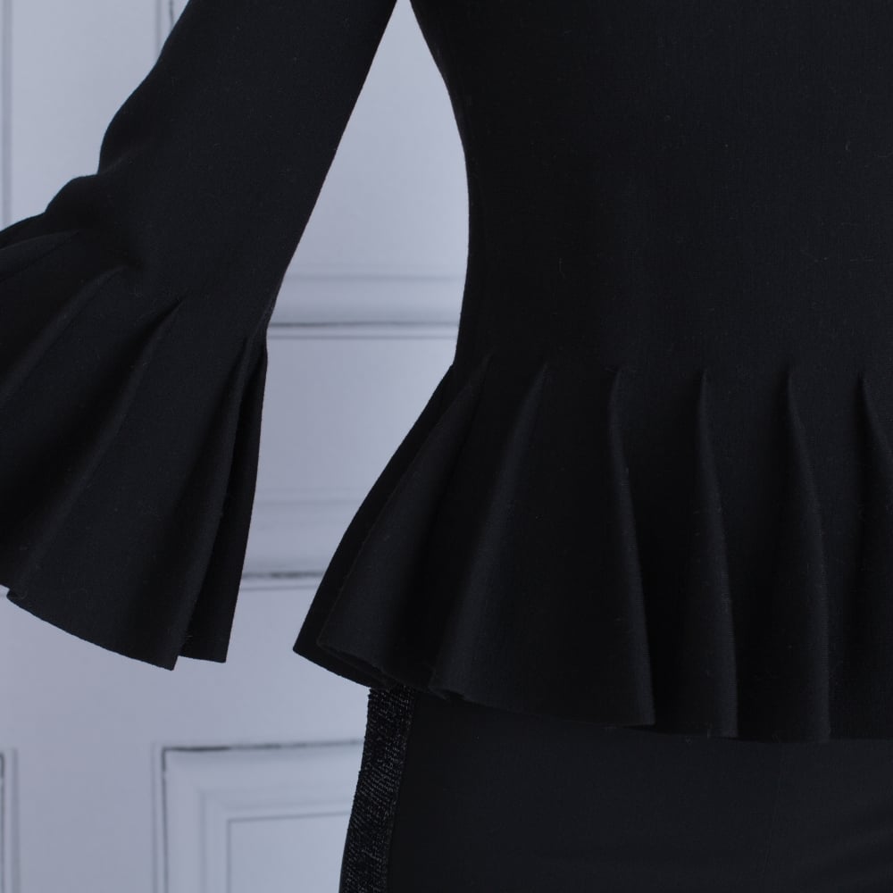 Zip Back Pleat Peplum Top In Black
