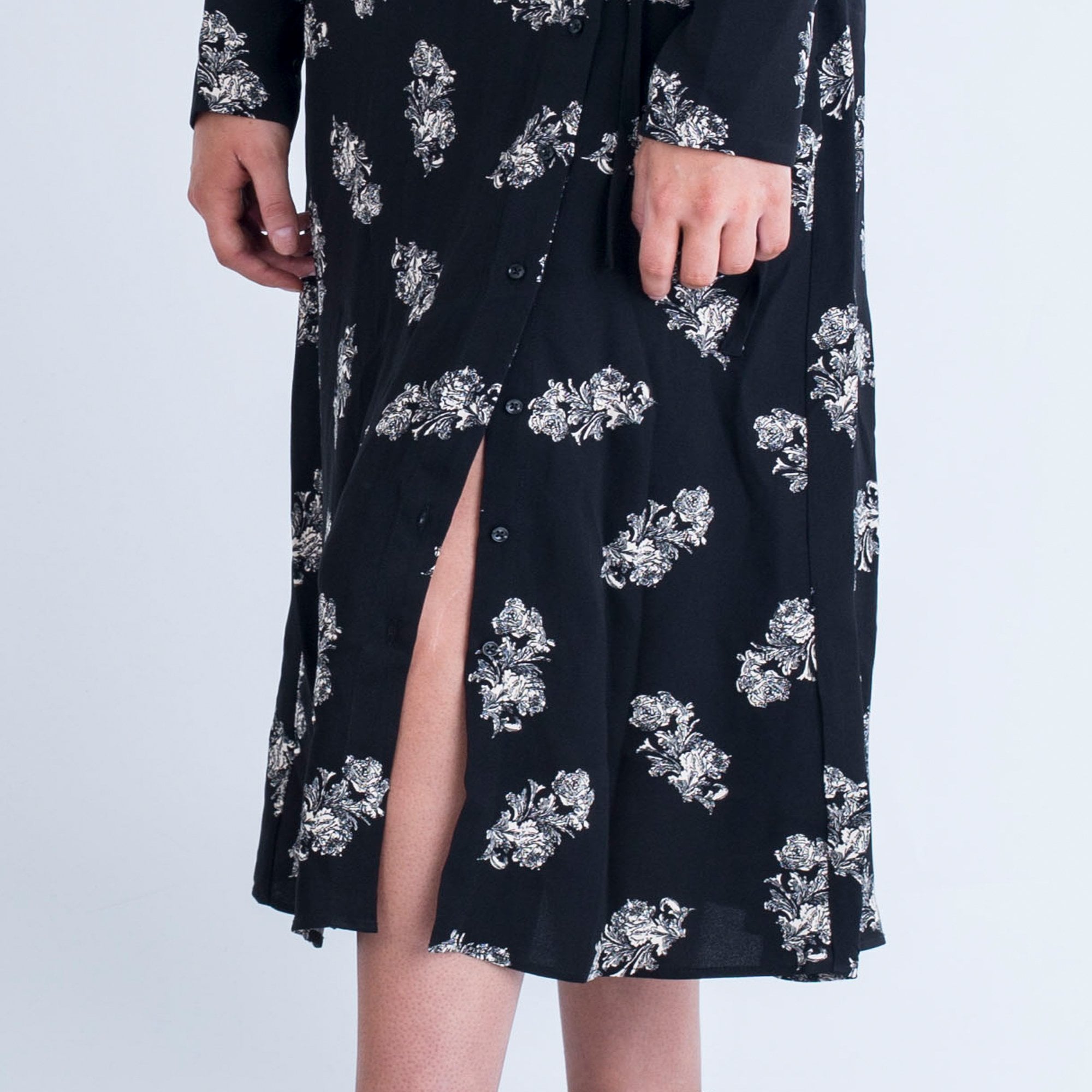 In Wear Elena Flower Print Dress With Tie Side Black/Cream