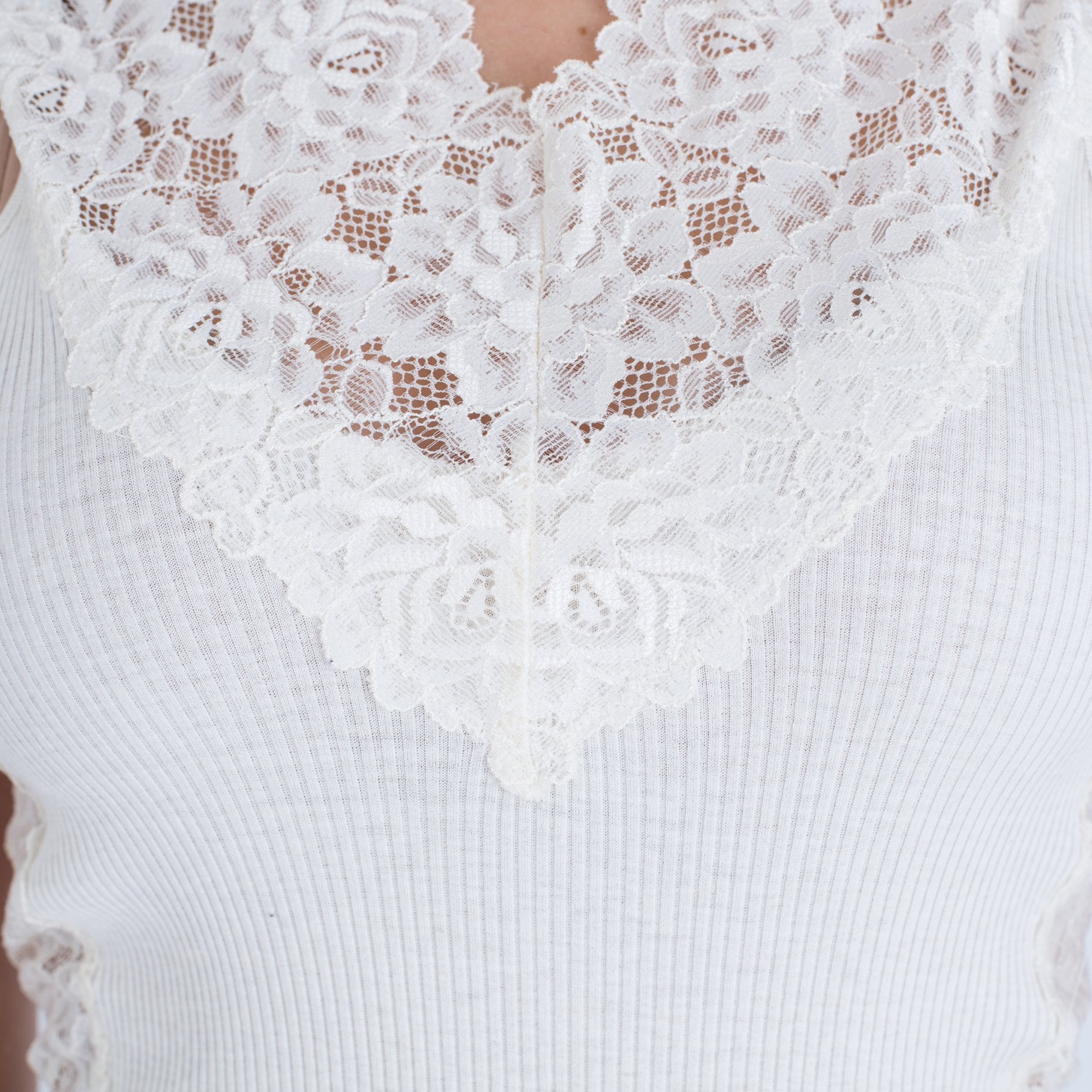 Rosemunde Wide Lace Shoulder V Neck Cotton And Silk Fitted T Ivory