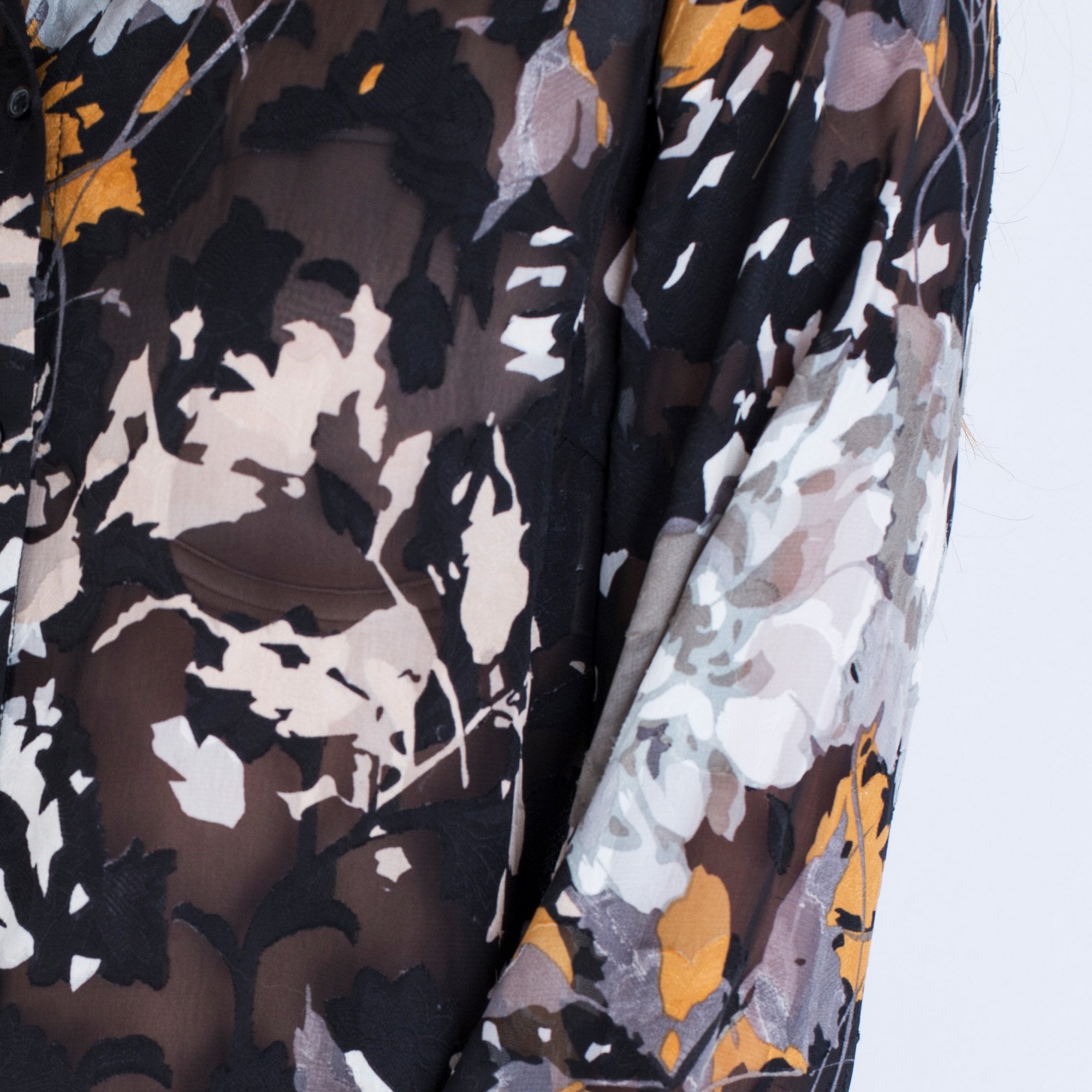 In Wear Peonies Shirt With Round Collar Black