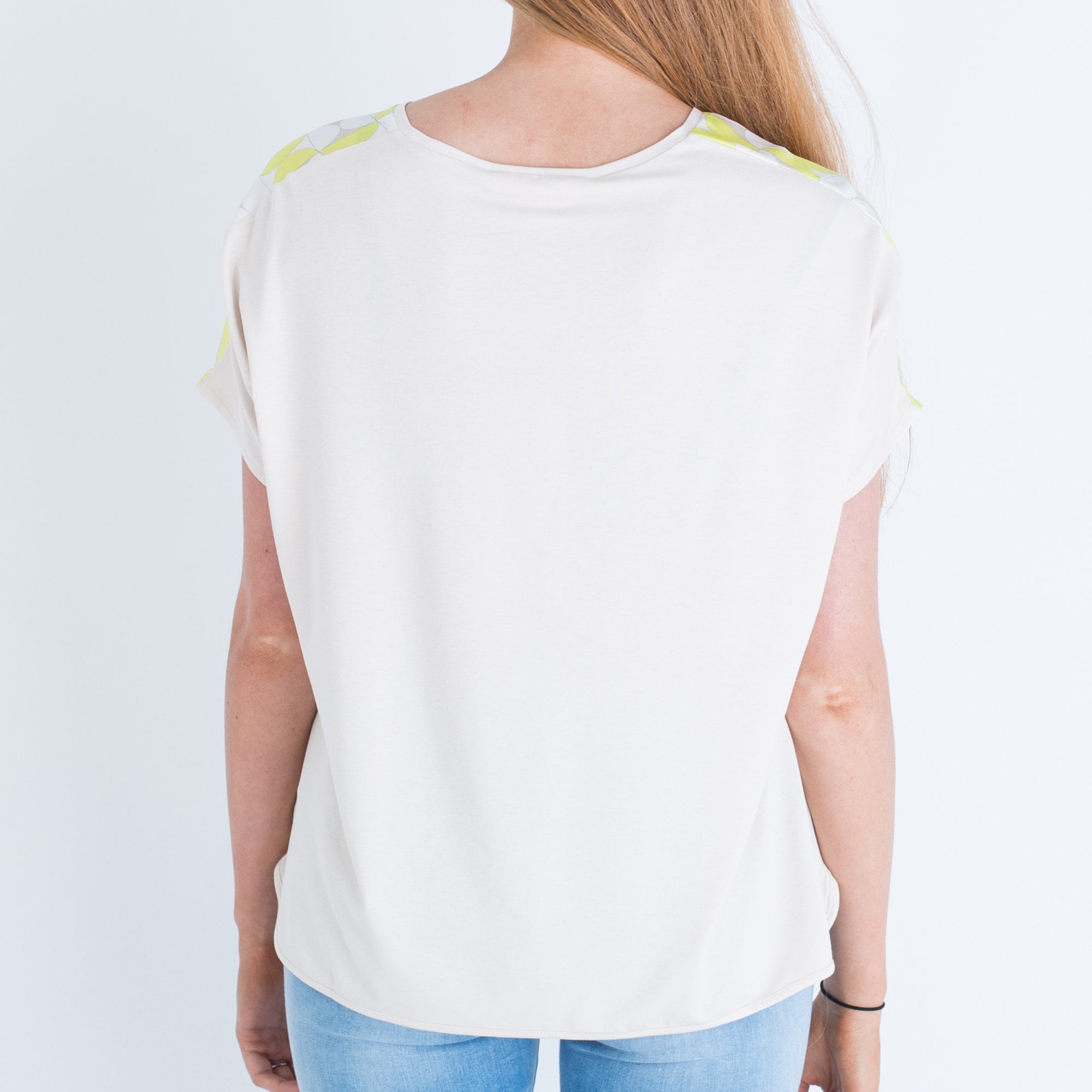 Vilagallo Retro Print Round Neck Top White Lime