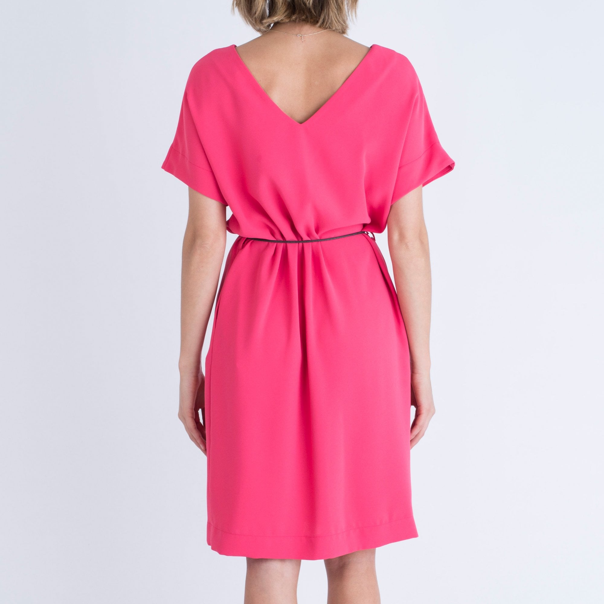 Toupy V Neck Loose Bodied Dress With Belt Pink