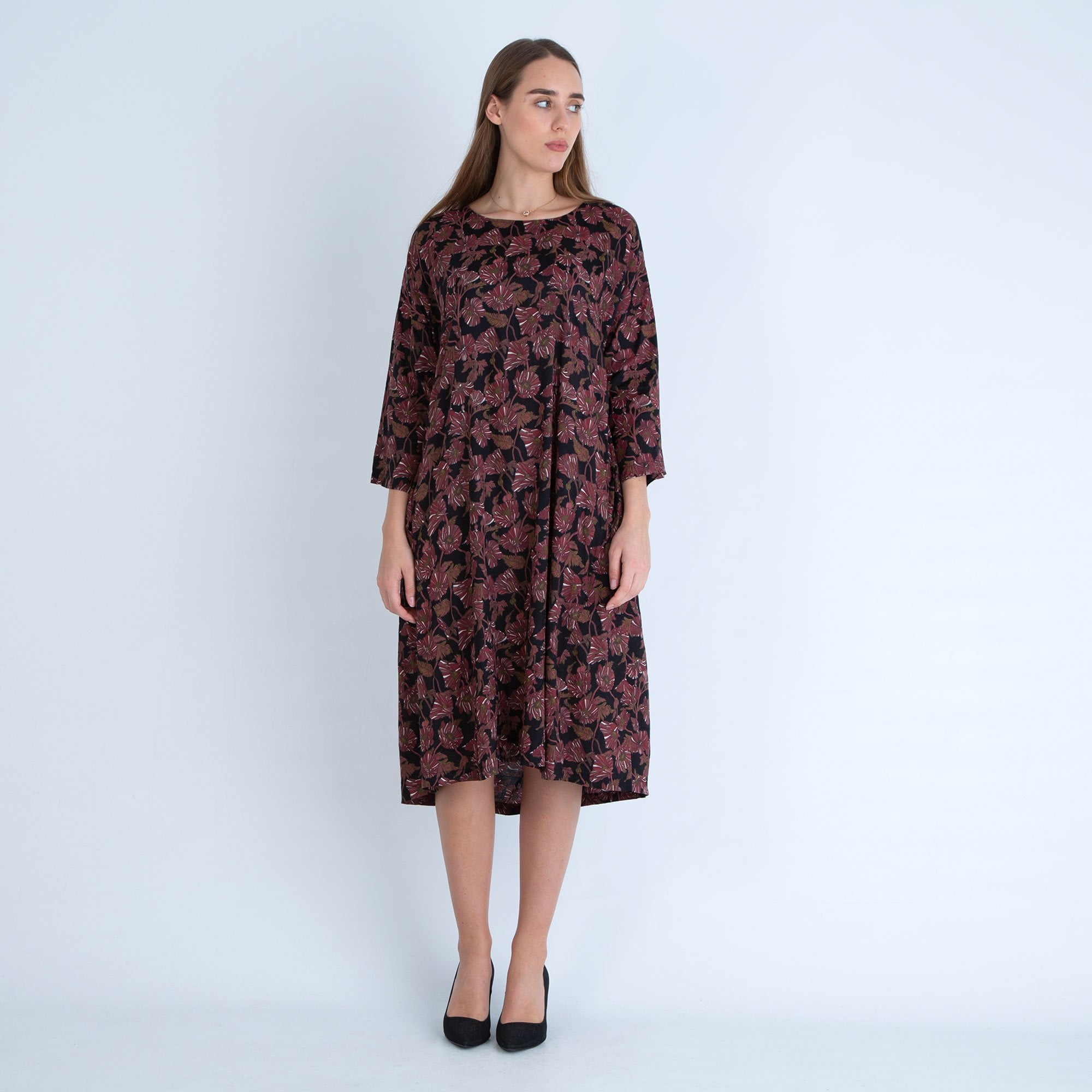 Masai Round Neck Flower Print Dress Black/Crimson
