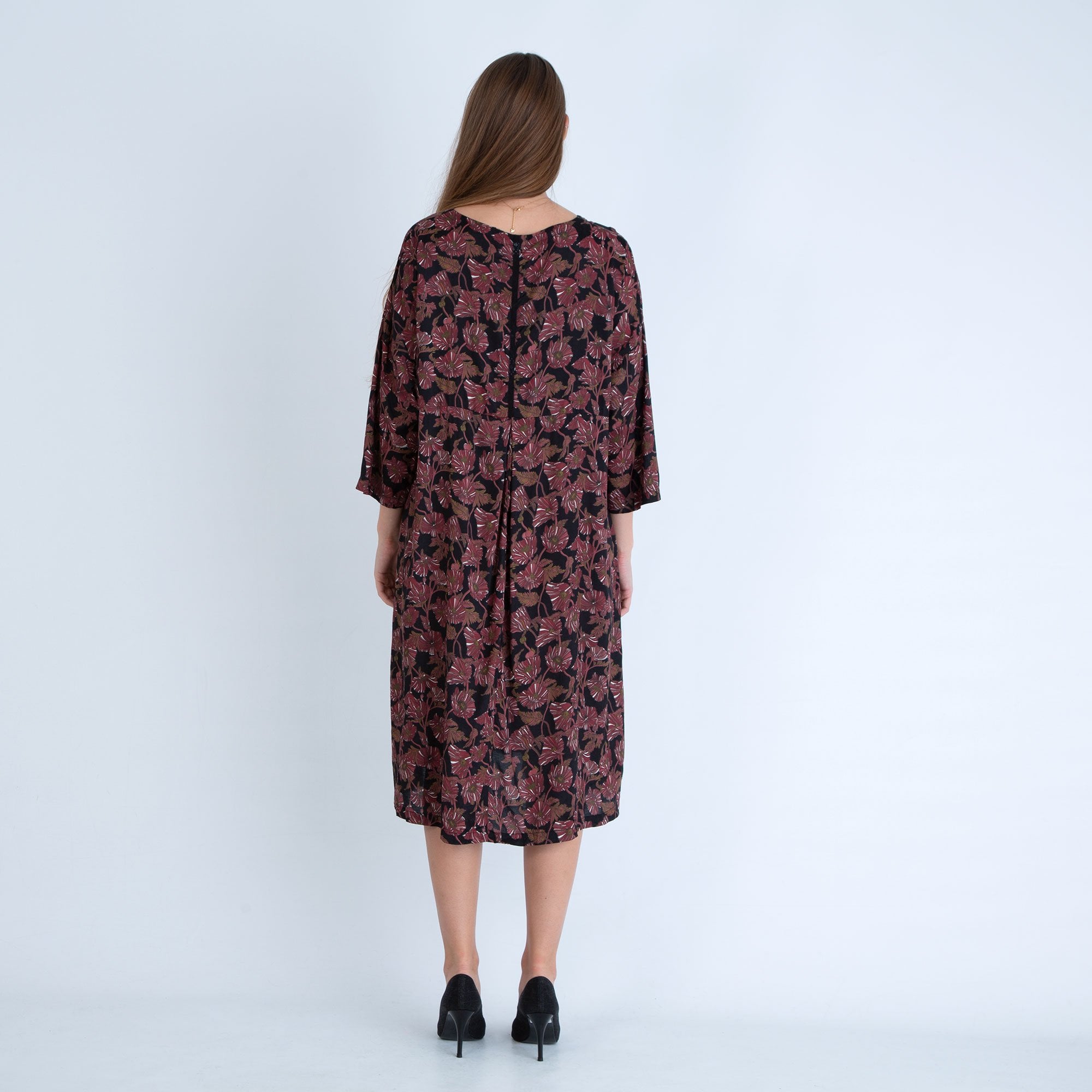 Masai Round Neck Flower Print Dress Black/Crimson