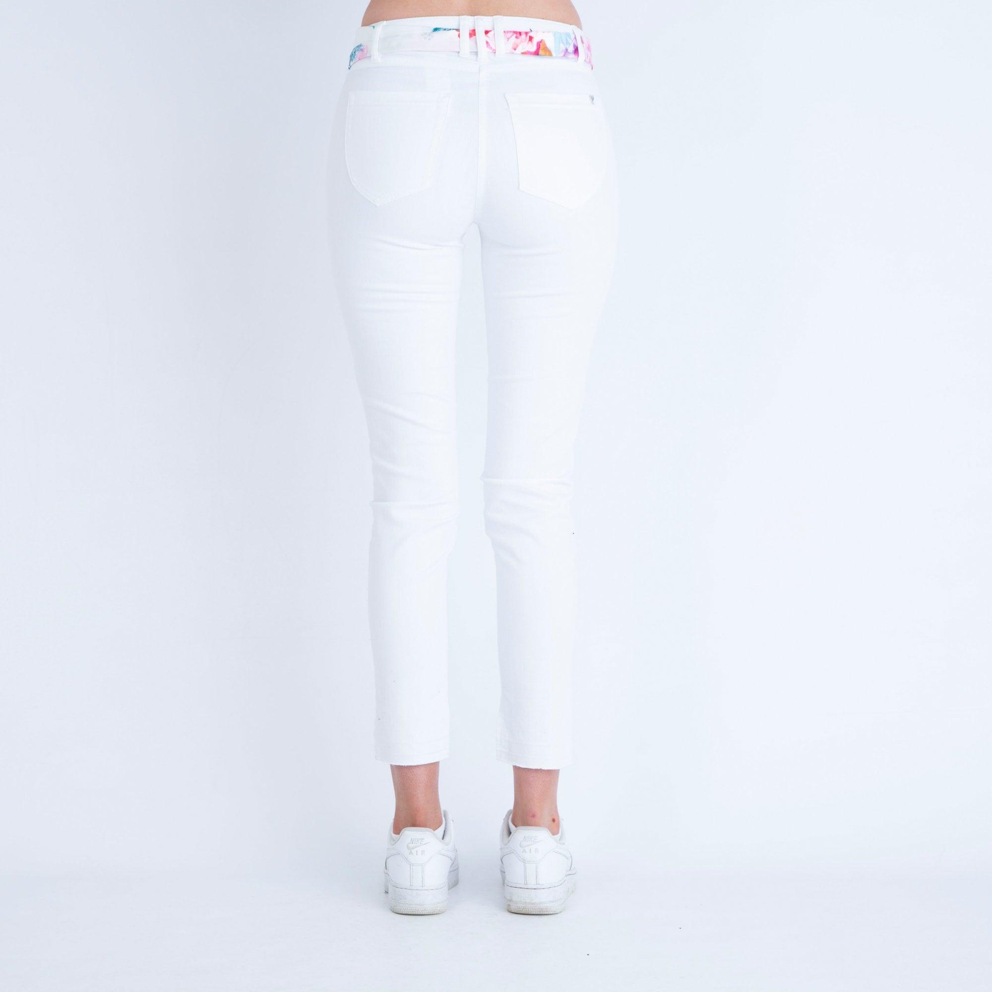 Robell Raw Hem Cropped Jean With Scarf Belt White