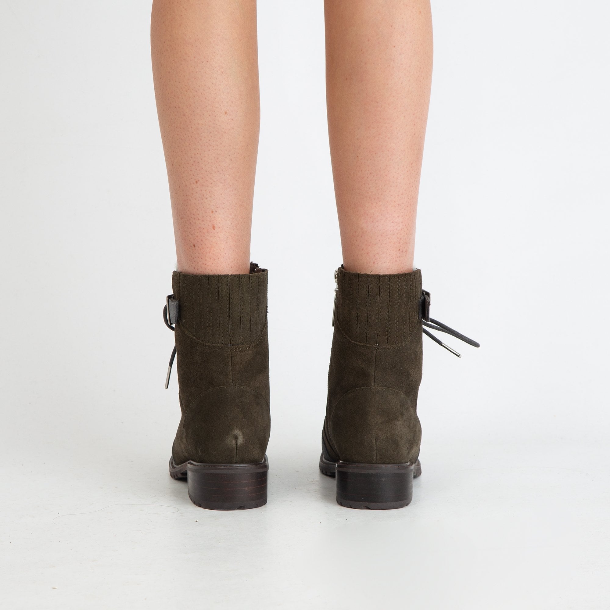 Emu Australia Waldron Suede Hiking Boot With Side Zip Olive Green