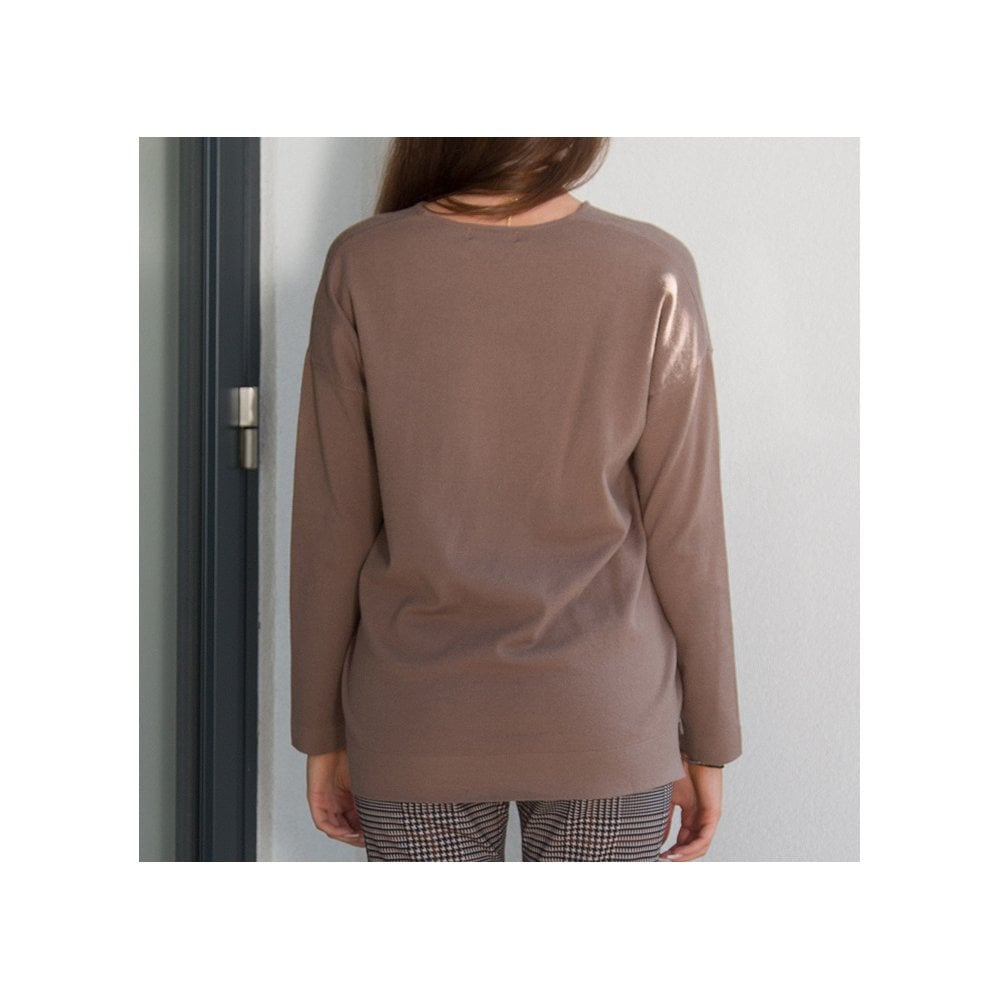 Uchuu V Neck Knitted Top With Gold Trimming Latte