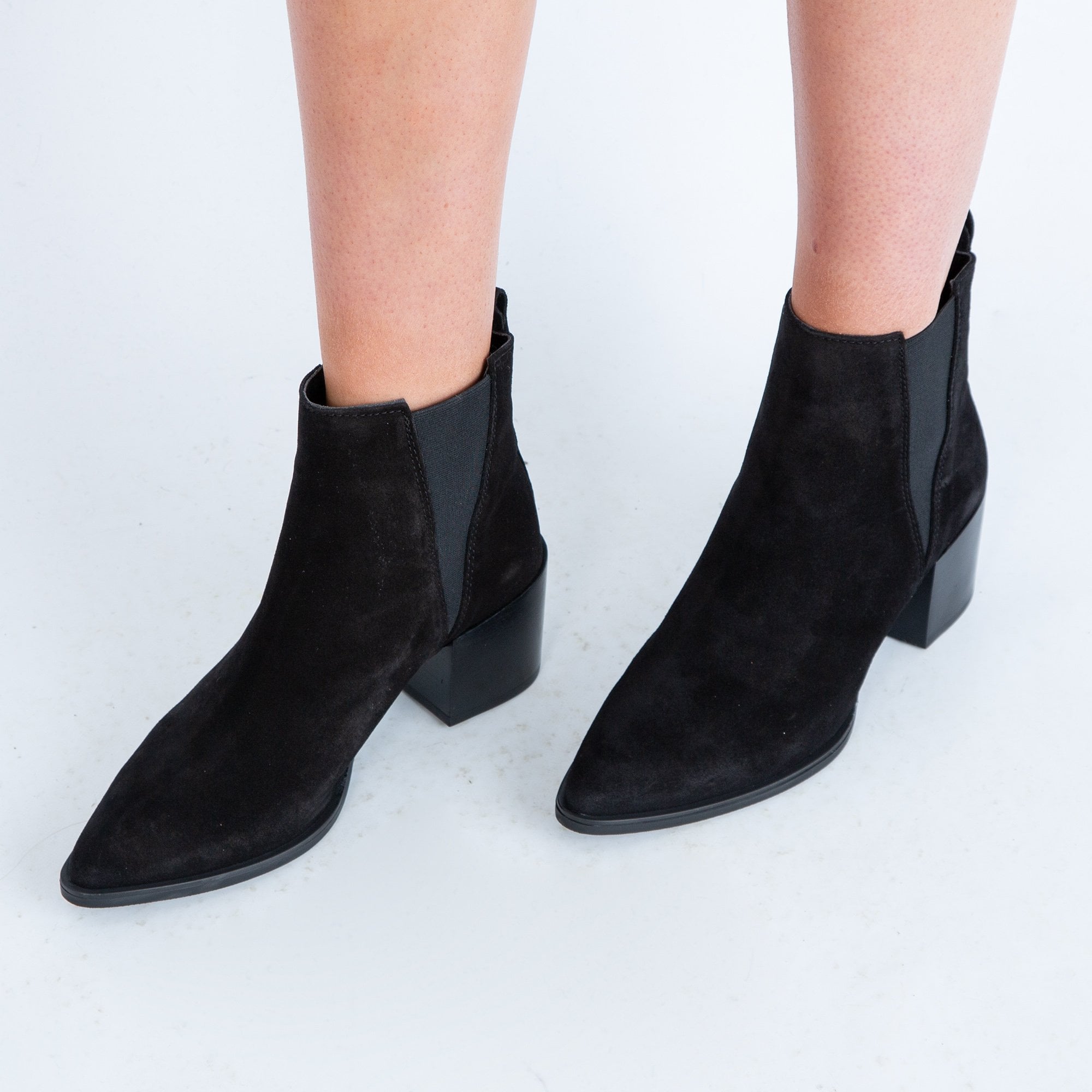 Alpe Pointed Suede Block Heel Ankle Boot Black