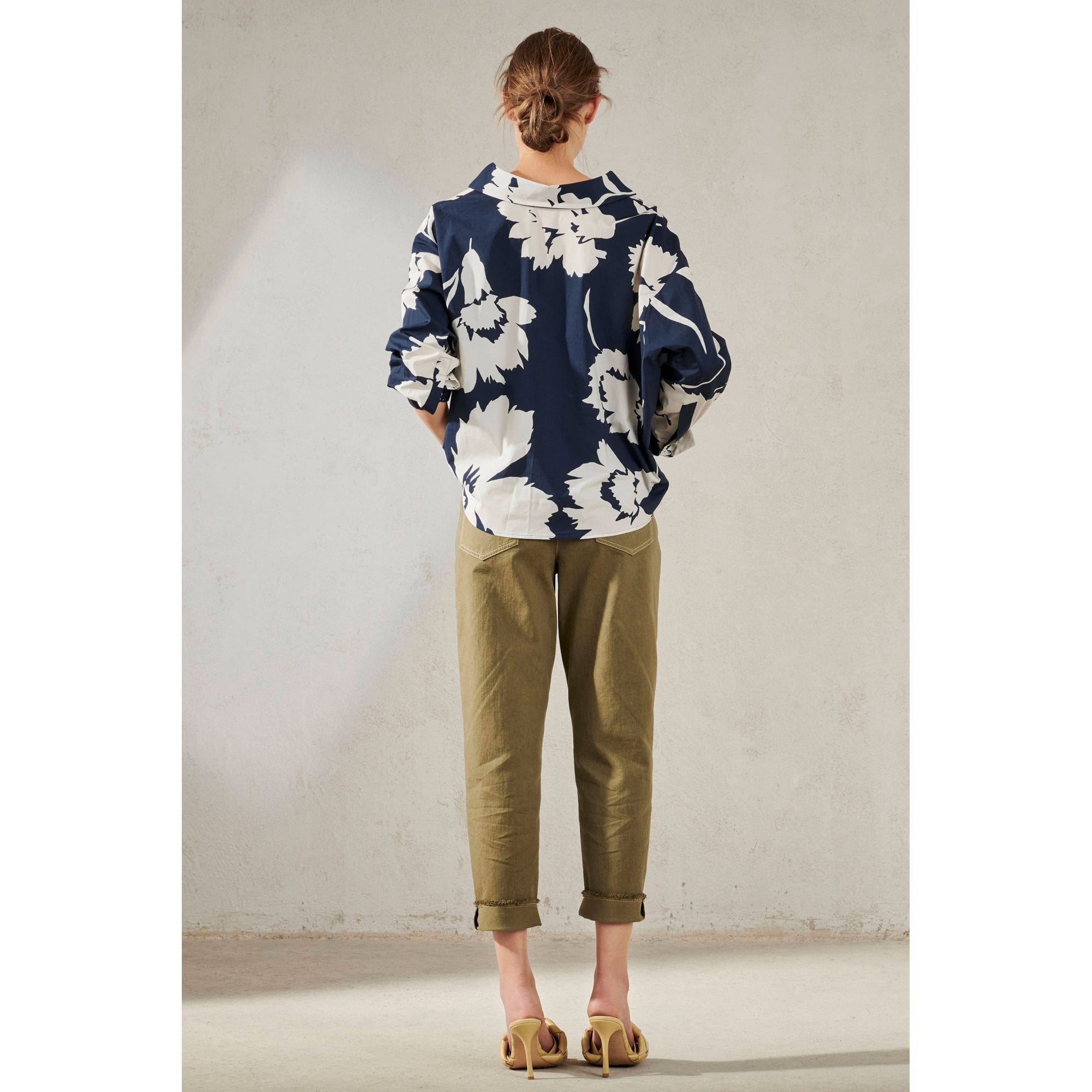 Luisa Cerano Floral Print Blouse With Wraparound Detail Off White/Navy