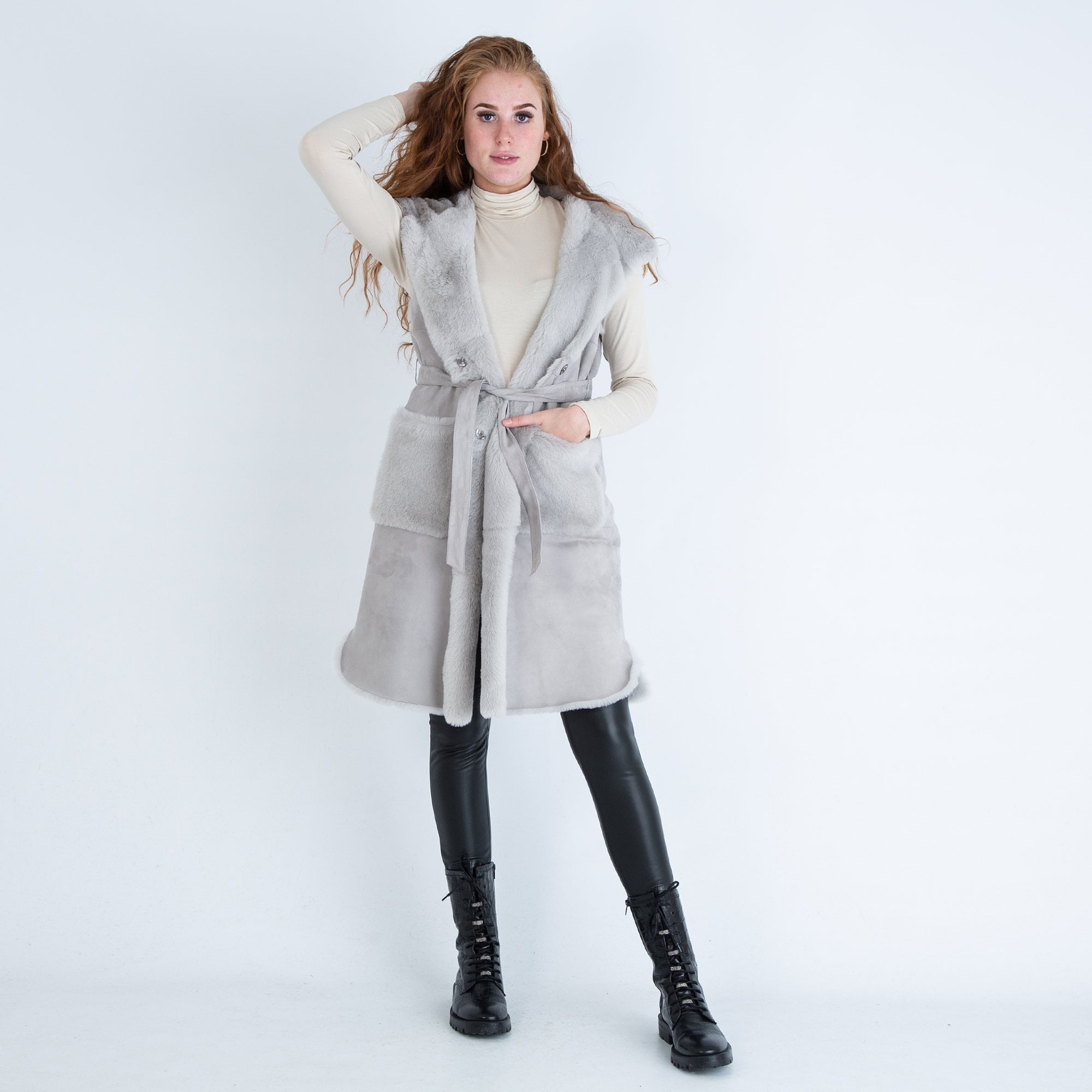 Suprema Suede And Fur Reversible Gilet With Front Pockets Silver/Grey