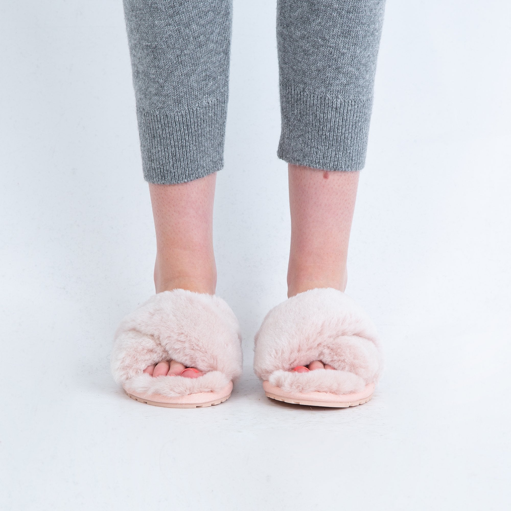 Emu Australia Mayberry Crossover Fluffy Slipper Musk Pink