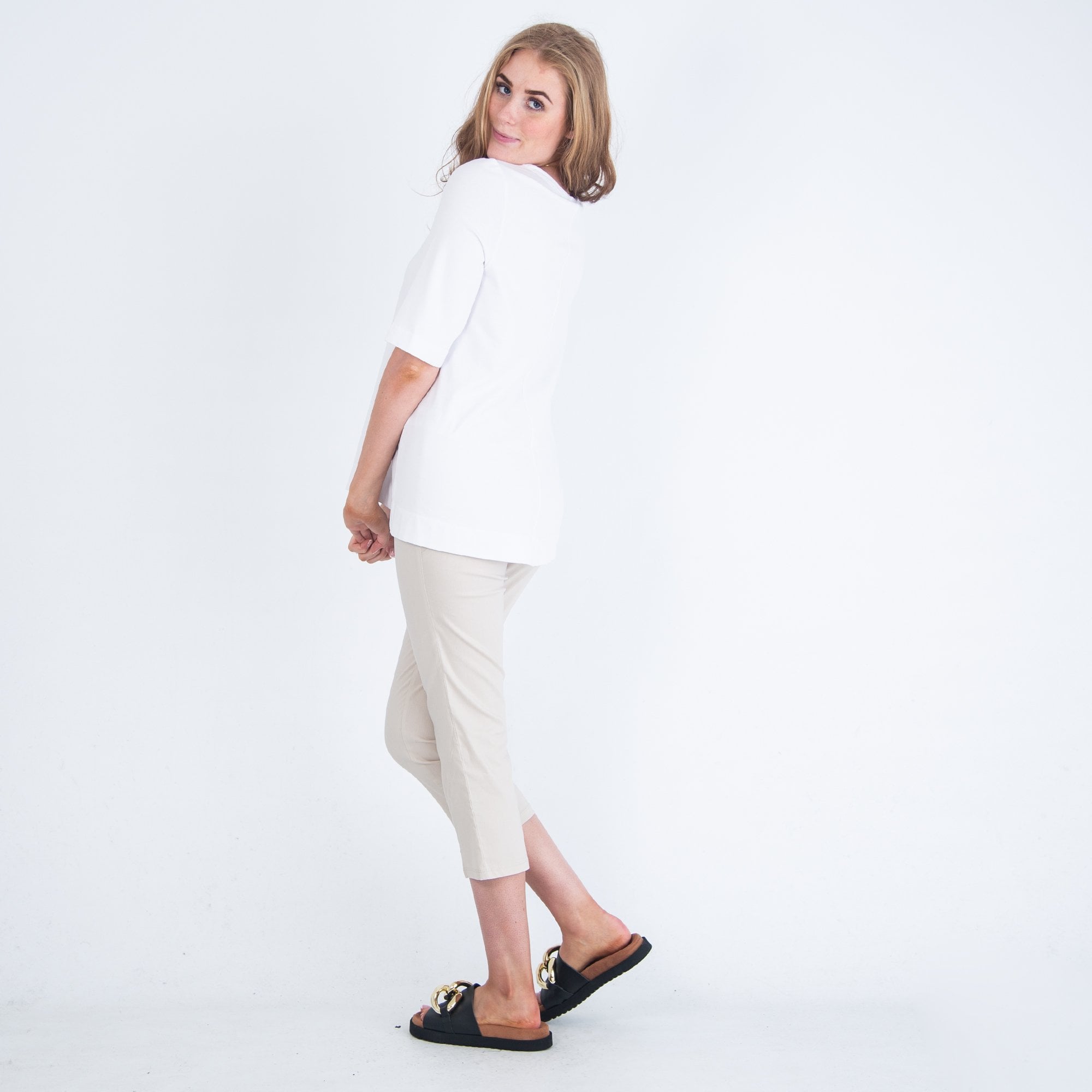 Vetono V Neck Cotton Jersey T Shirt With Front Seam White
