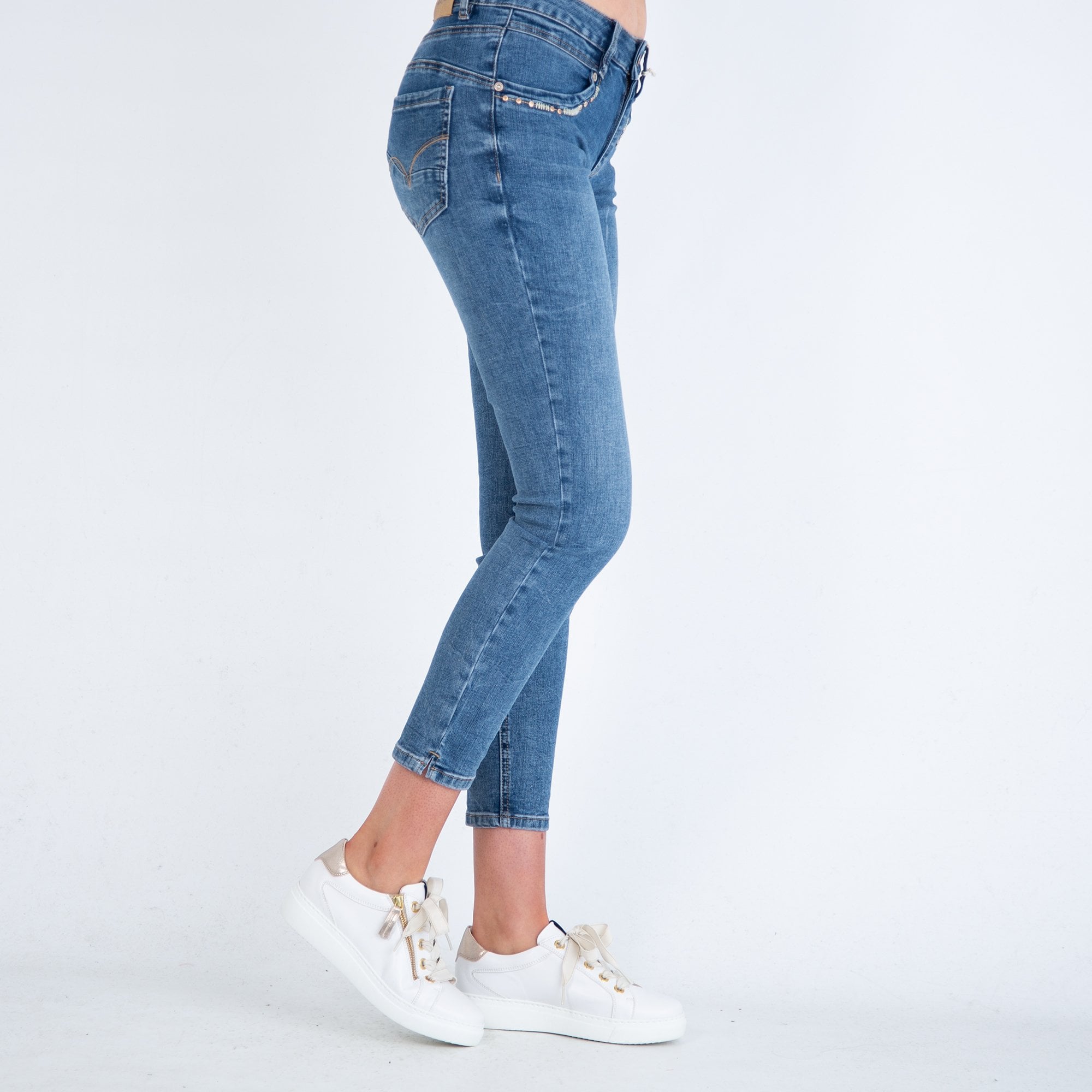 Red Button Sissy Skinny Crop Jean With Ankle Split & Embroidery Denim