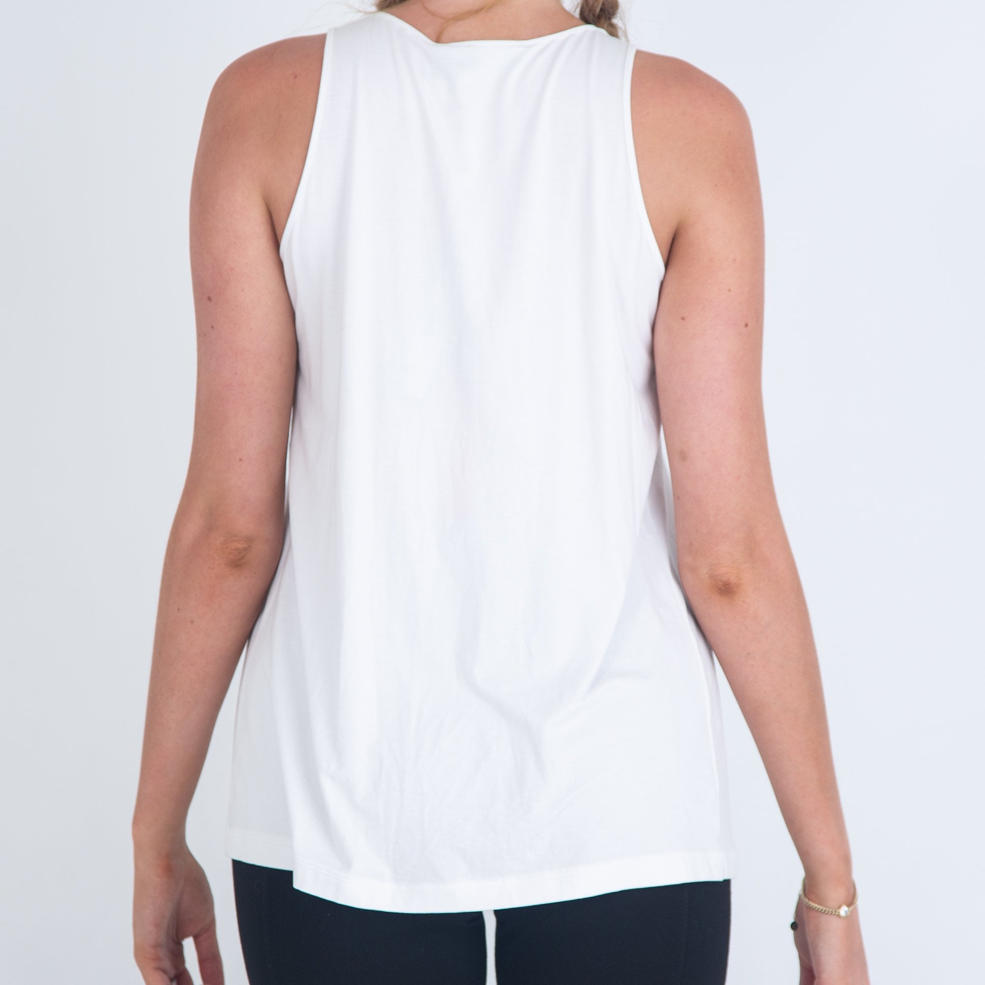 D.Exterior V Neck Pleat Front Loose Bodied Sleeveless Top White