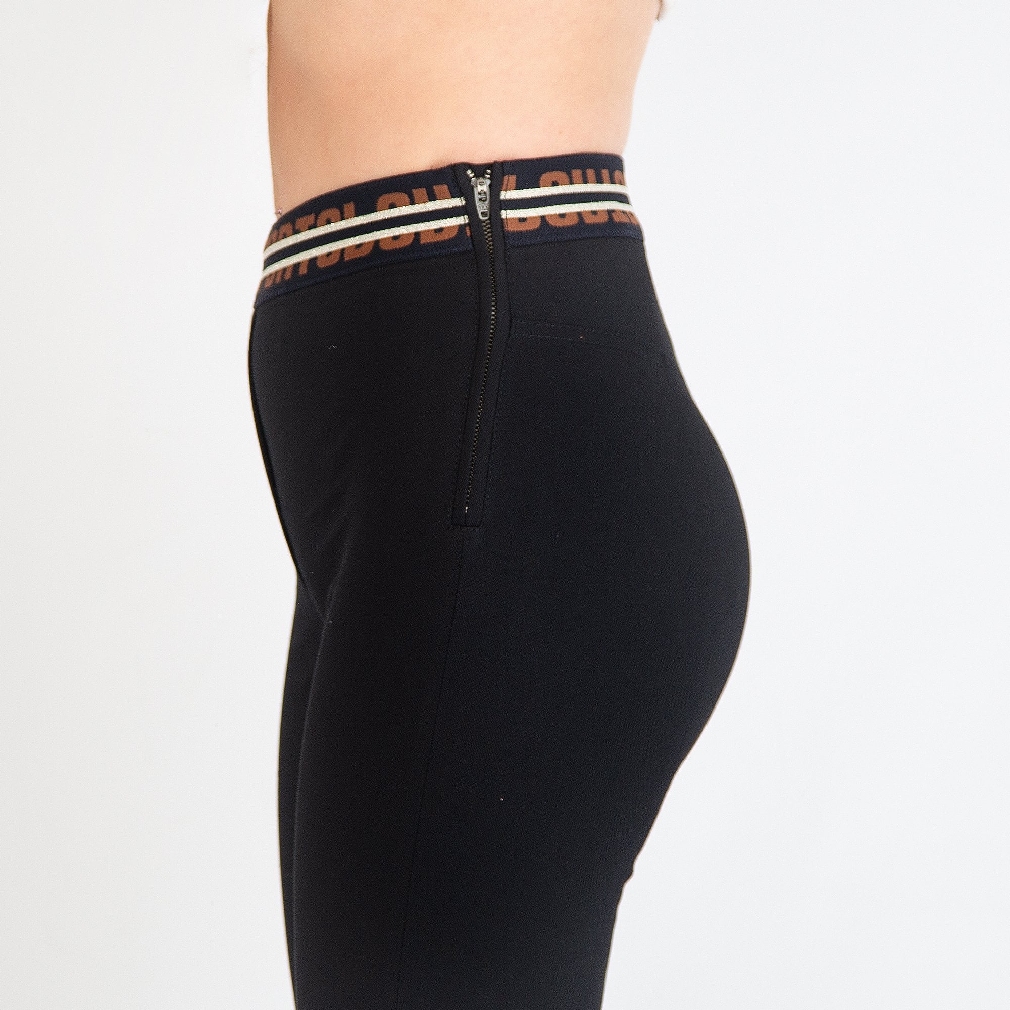 Marc Cain Elastic Waist Cotton Mix Pull On Trouser With Dark Navy