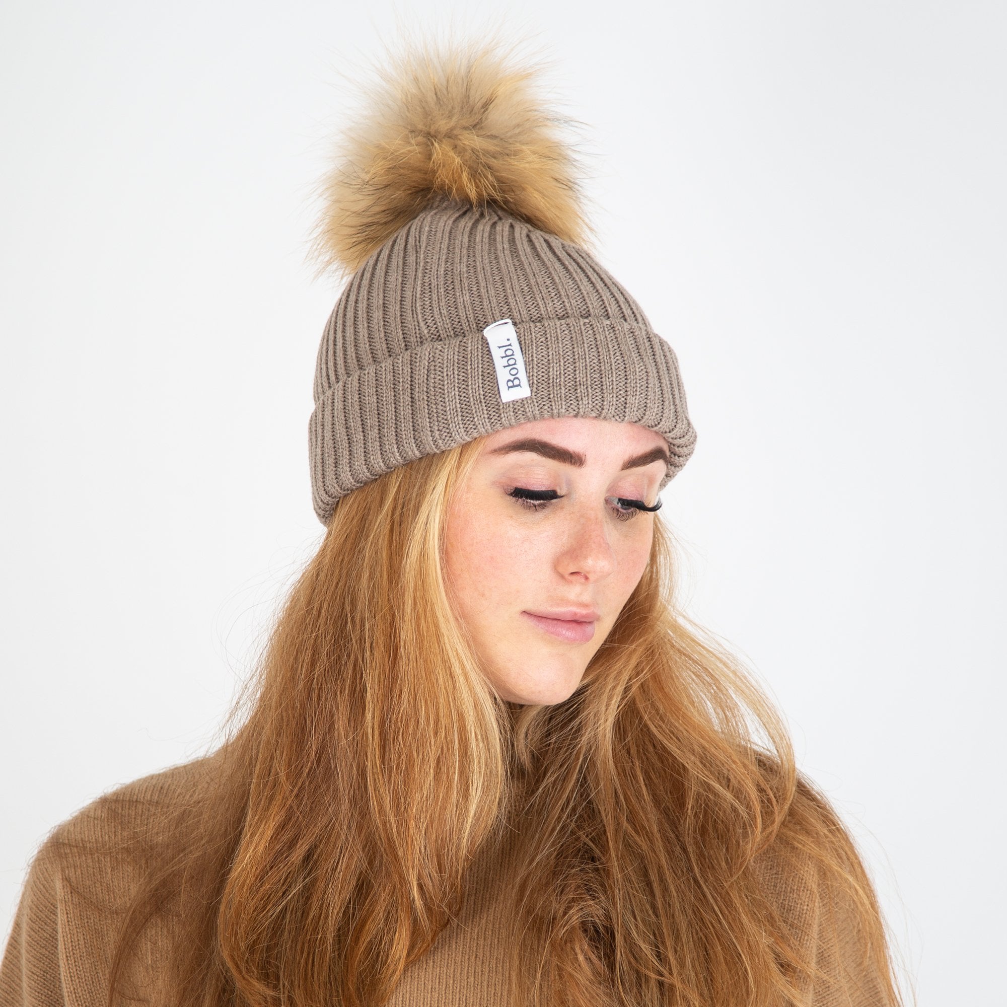 Bobbl Knit Hat With Pom Pom Taupe/natural