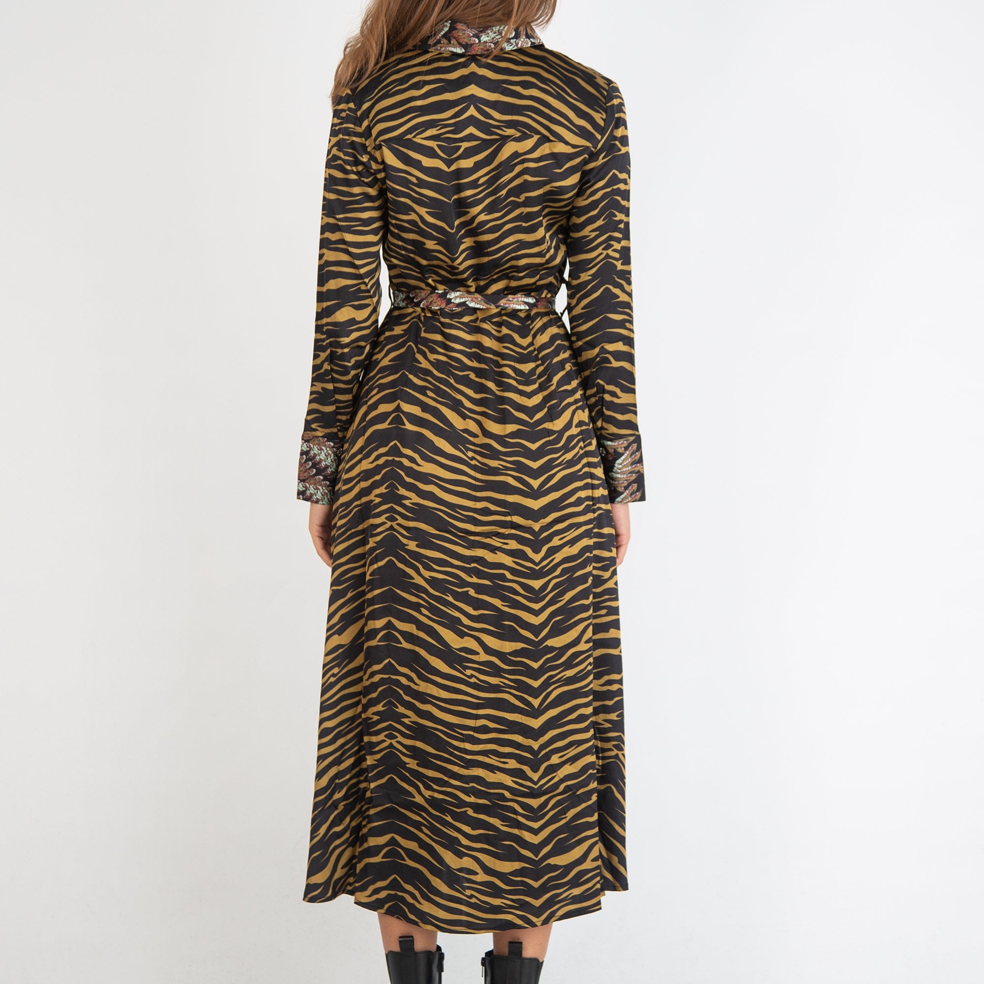 Delicate Love Kleid Mina Tiger Print Shirt Dress Black/Multi