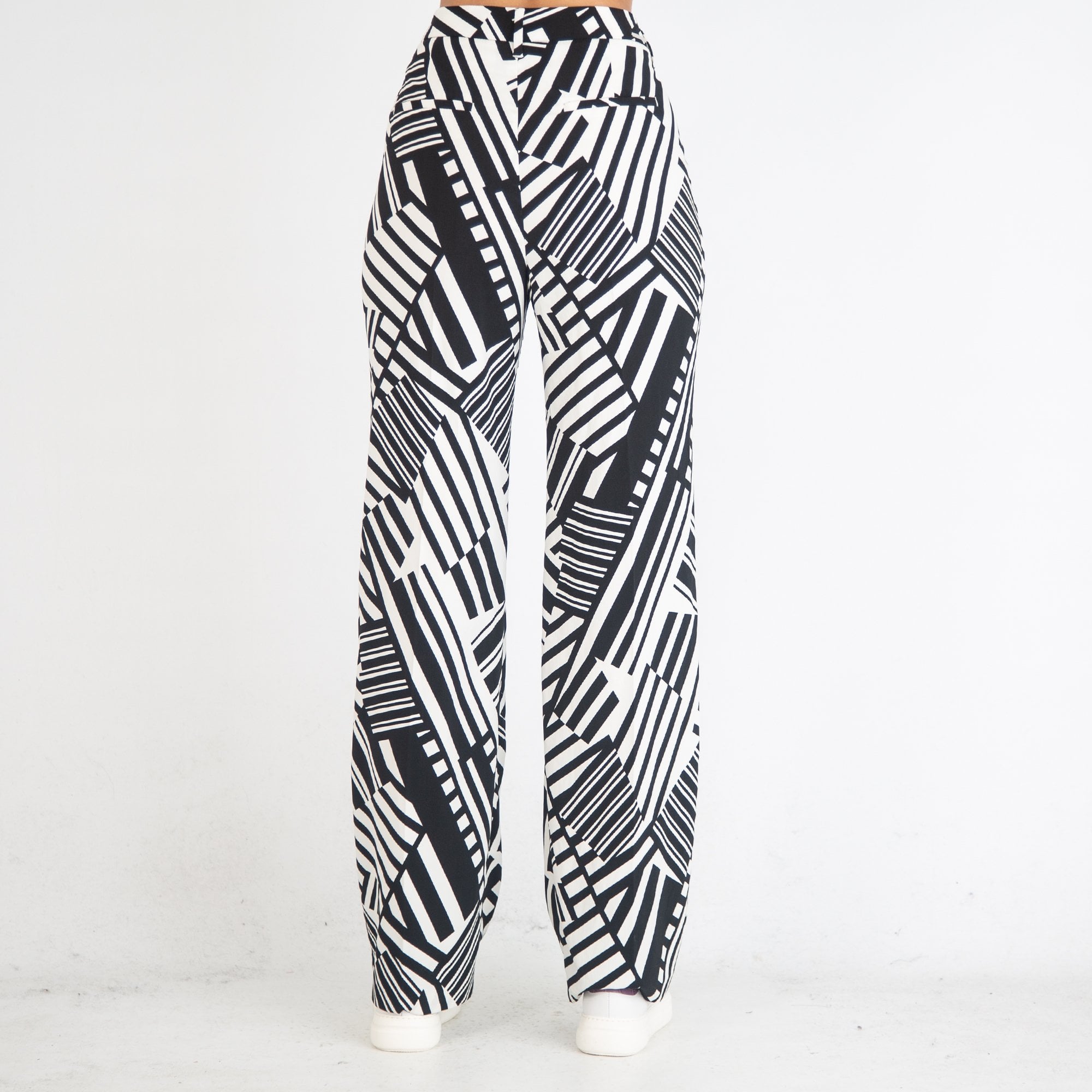 Mac Wide Leg Pleat Trouser Black & White 32L