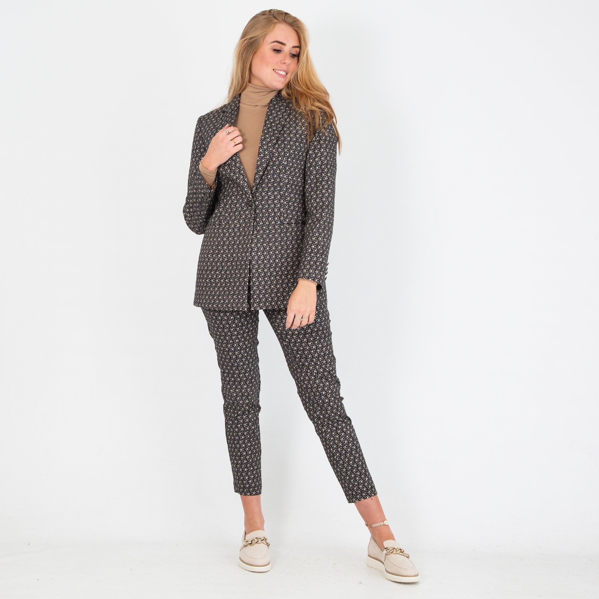 Bariloche Litoral Chain Print Stretch One Button Jacket Black/cream