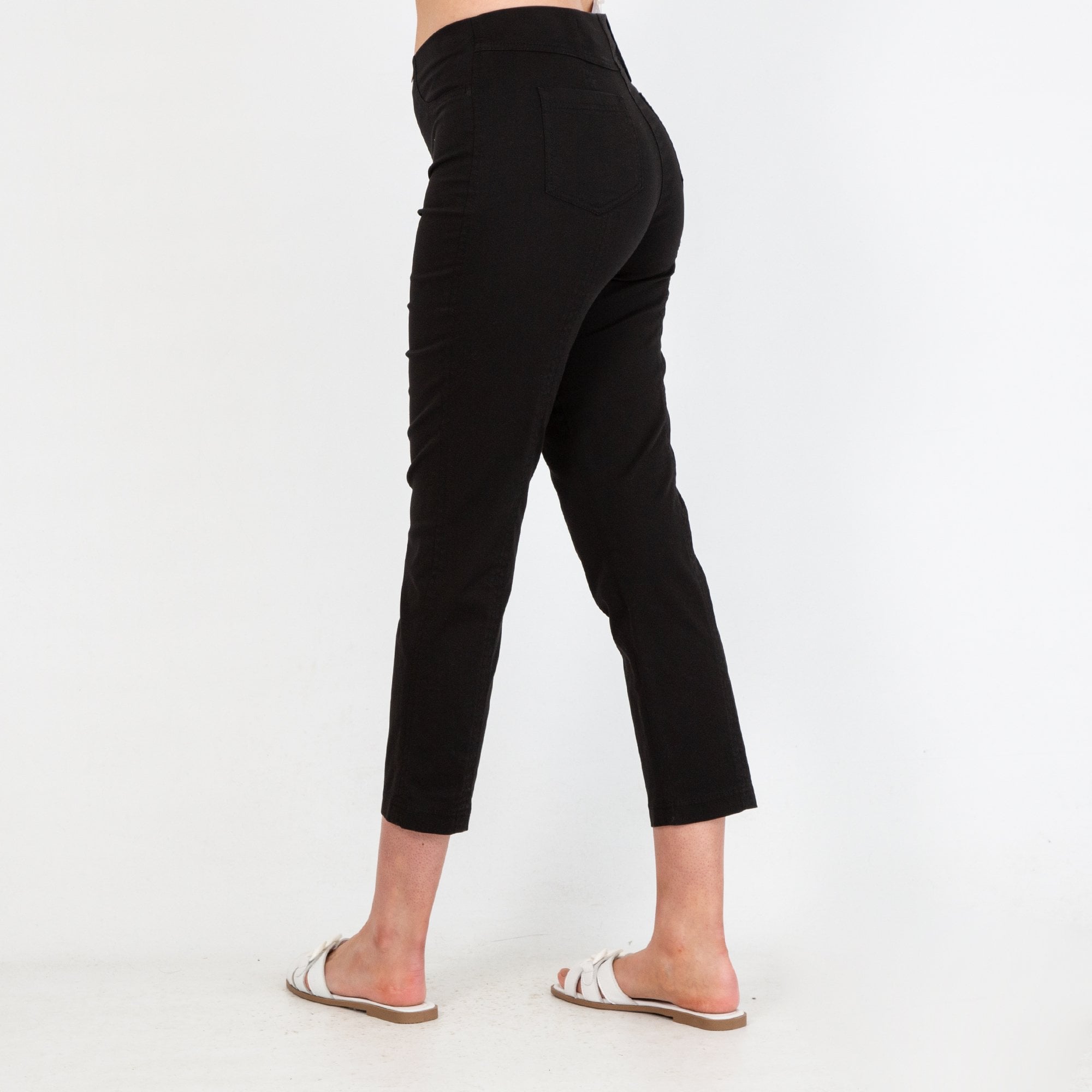Robell Bella 09 Slim Leg Pull On Cotton Trouser Black 90