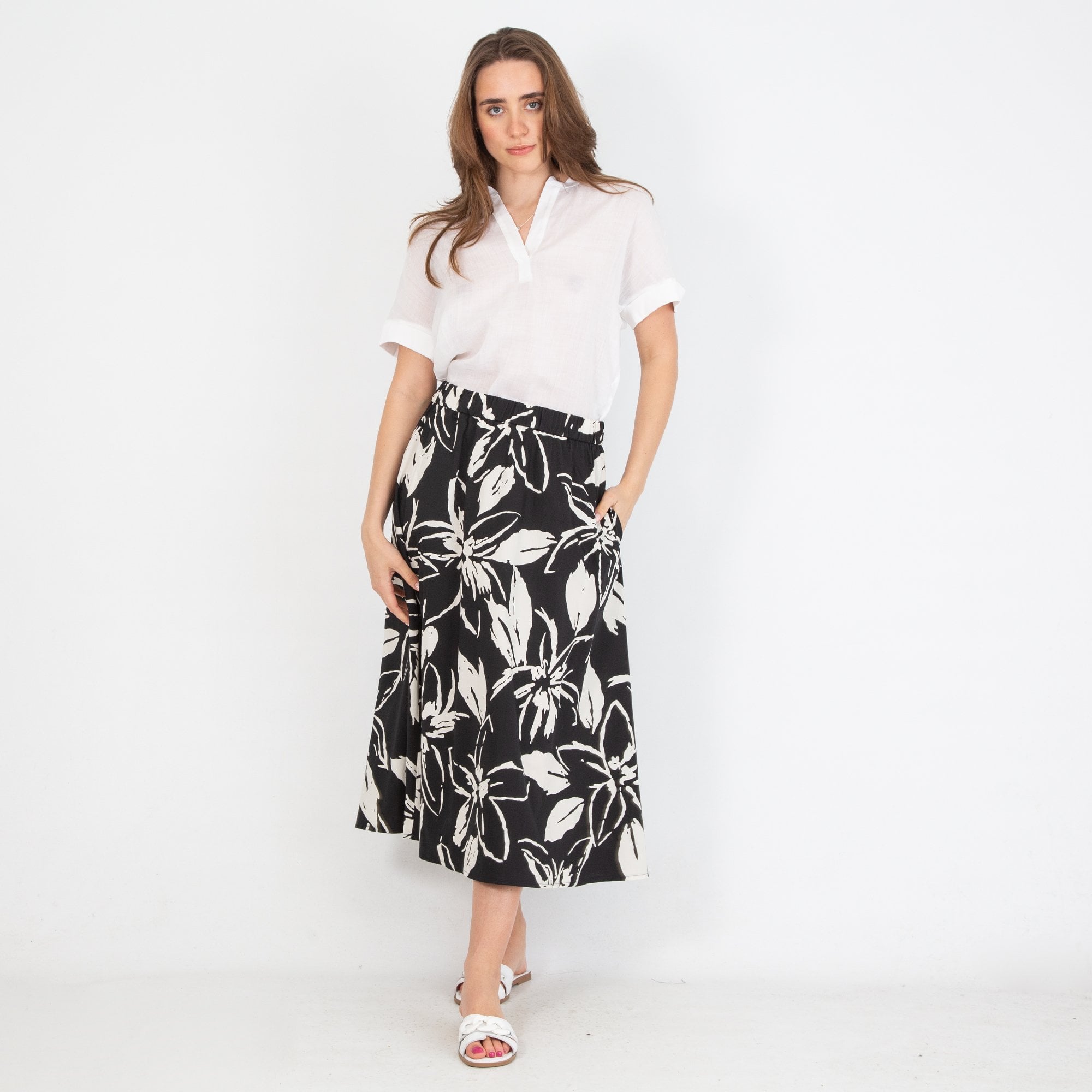 Luisa Cerano A Line Cotton Blown Floral Skirt Black/ecru