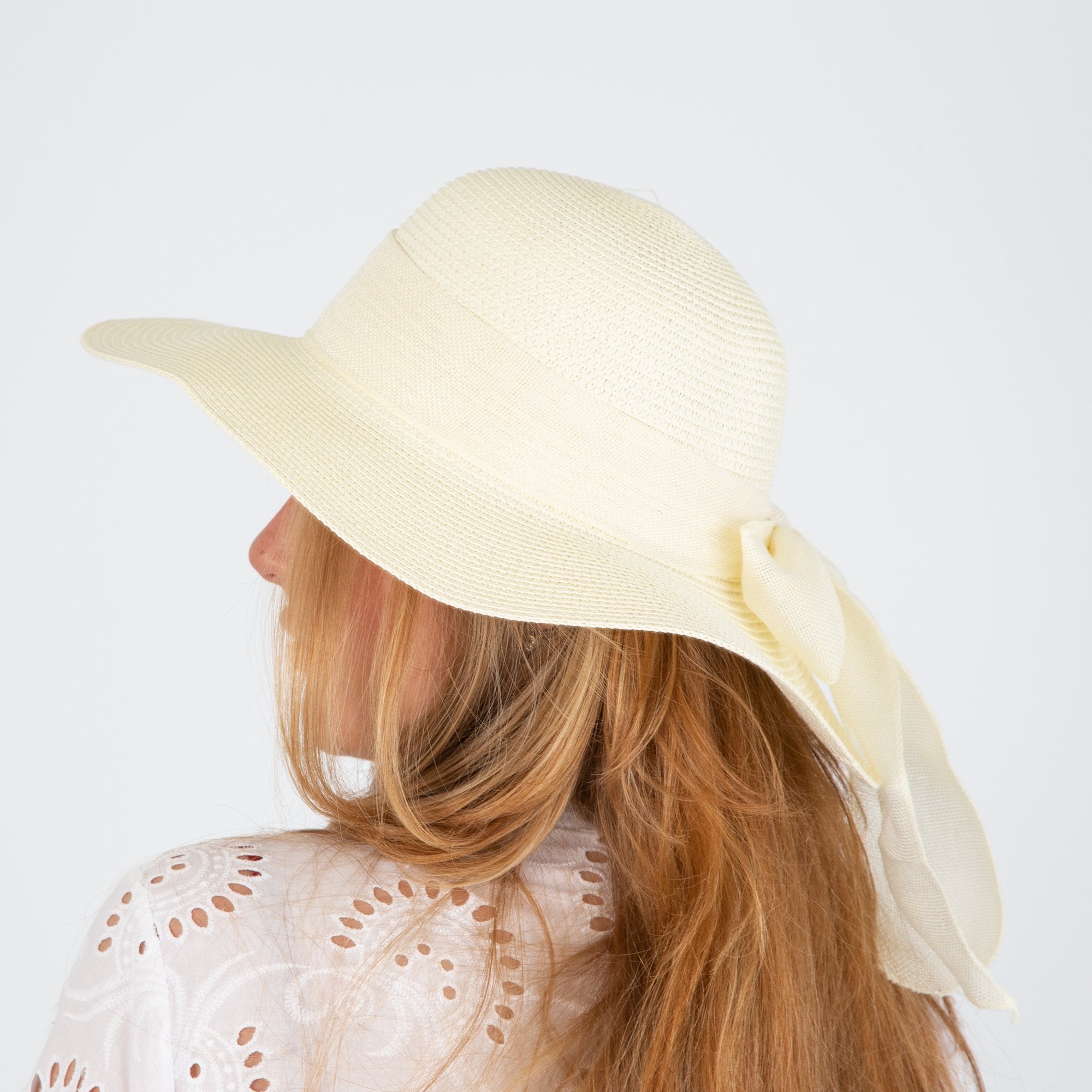 Sister ME Straw Hat With Ribbon Bow Cream