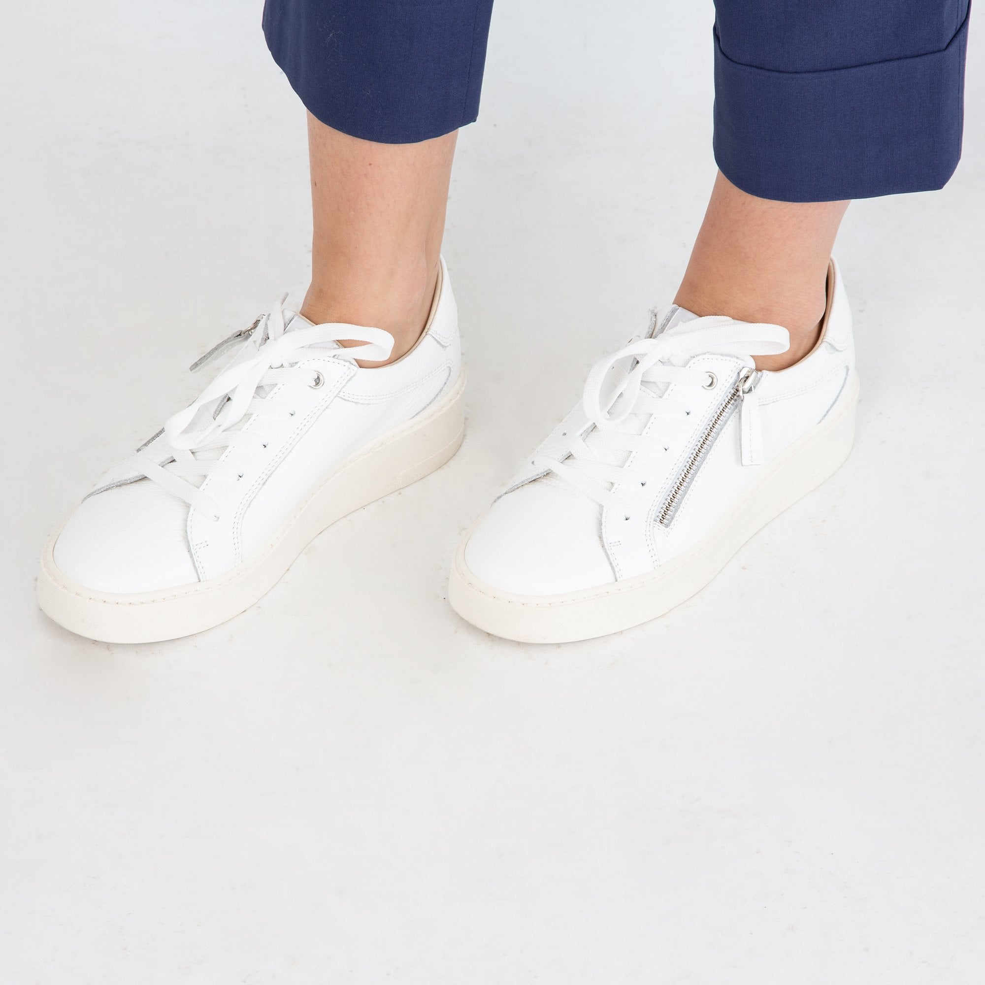 Dl Sport Grained Leather Flatform Trainer With Zip White