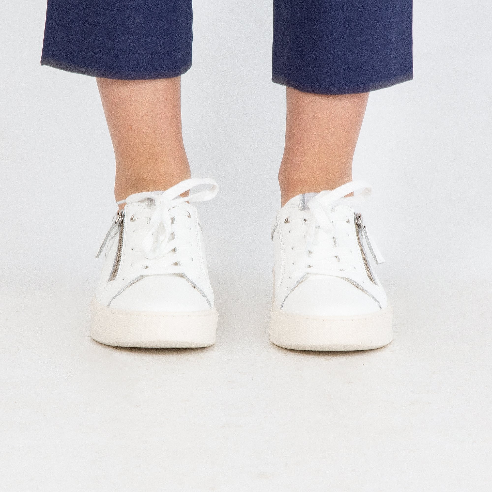 Dl Sport Grained Leather Flatform Trainer With Zip White