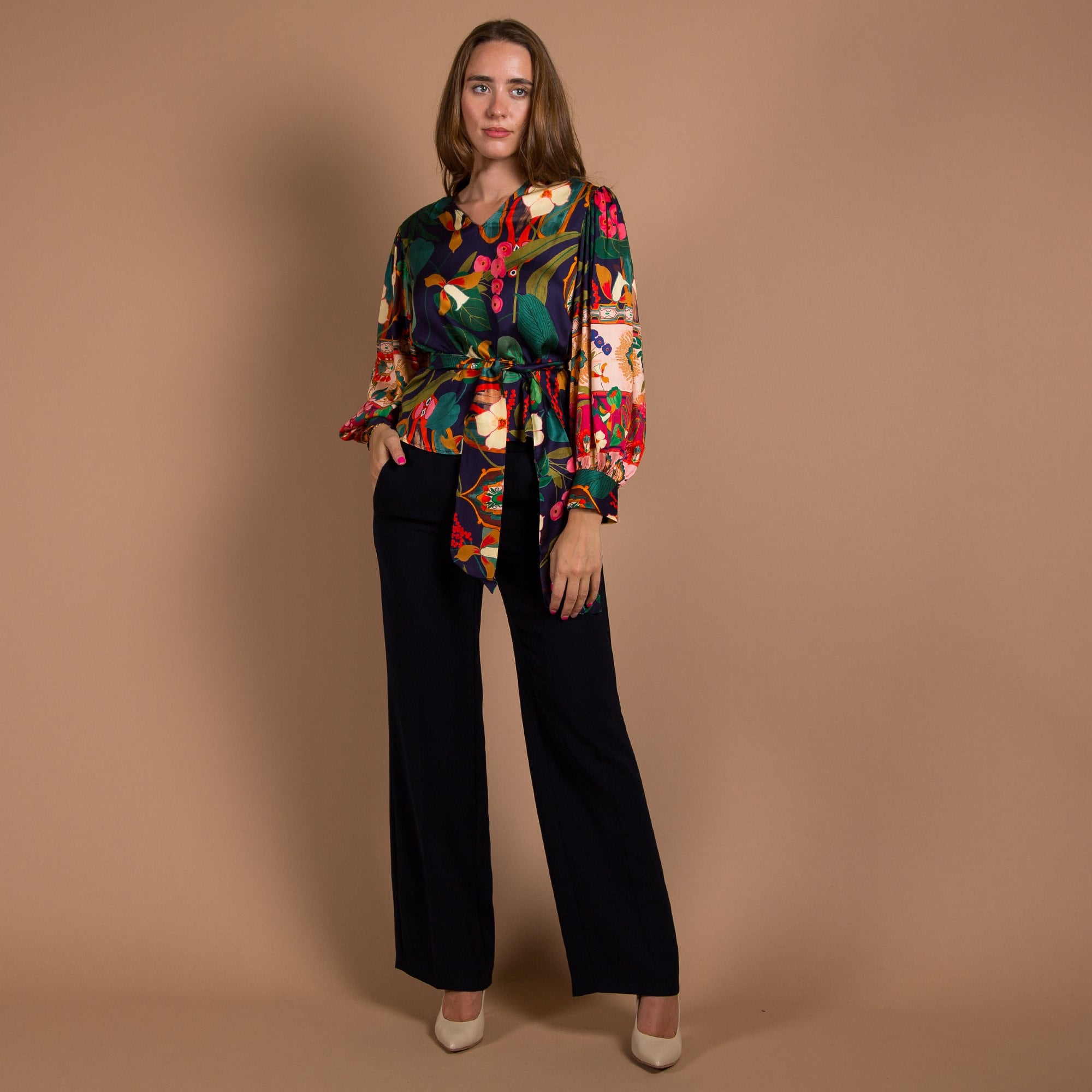 Vilagallo Marlene V Neck Vintage Floral Blouse With Optional Belt Multi