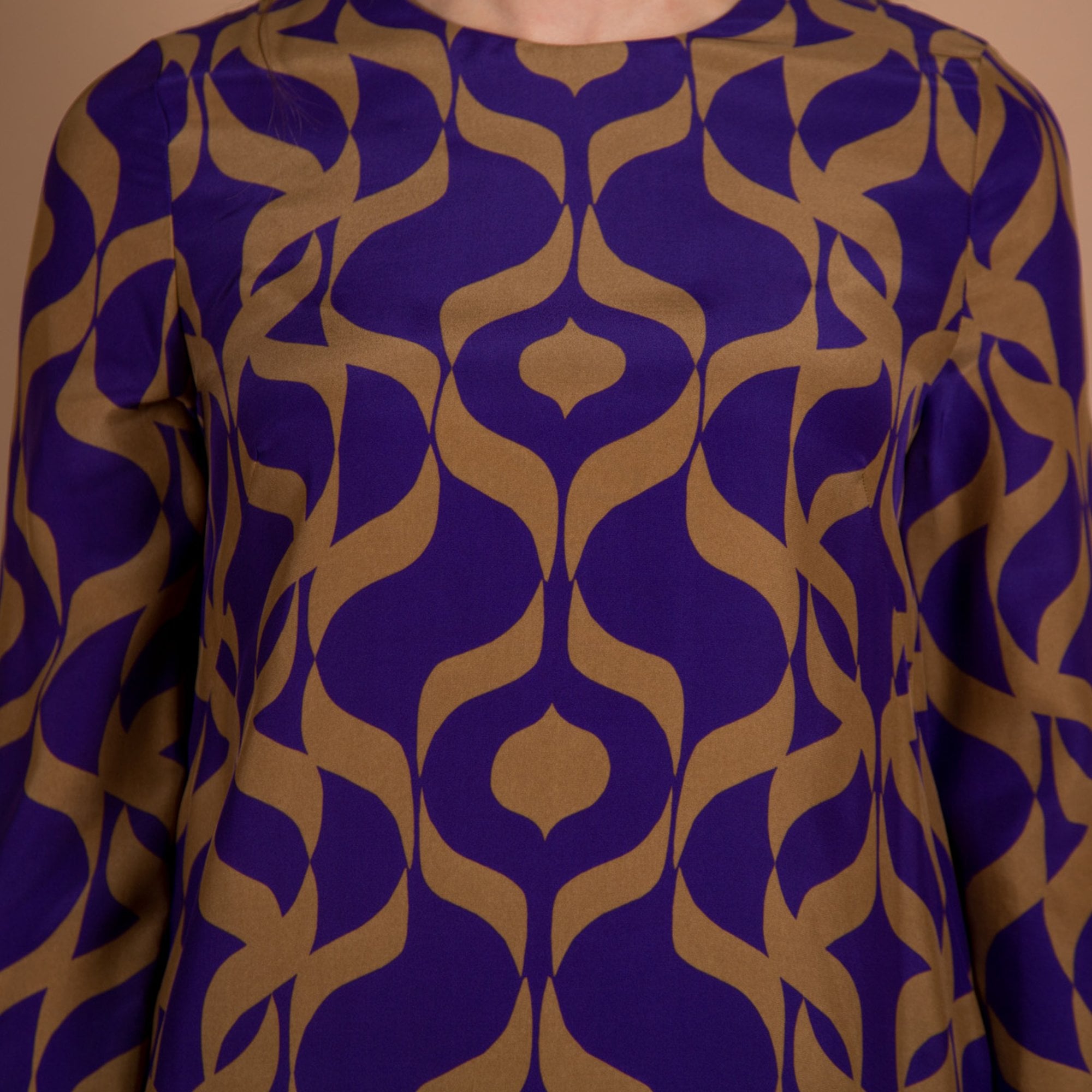 Luisa Cerano Round Neck Retro Print Flute Sleeve Dress Purple/camel