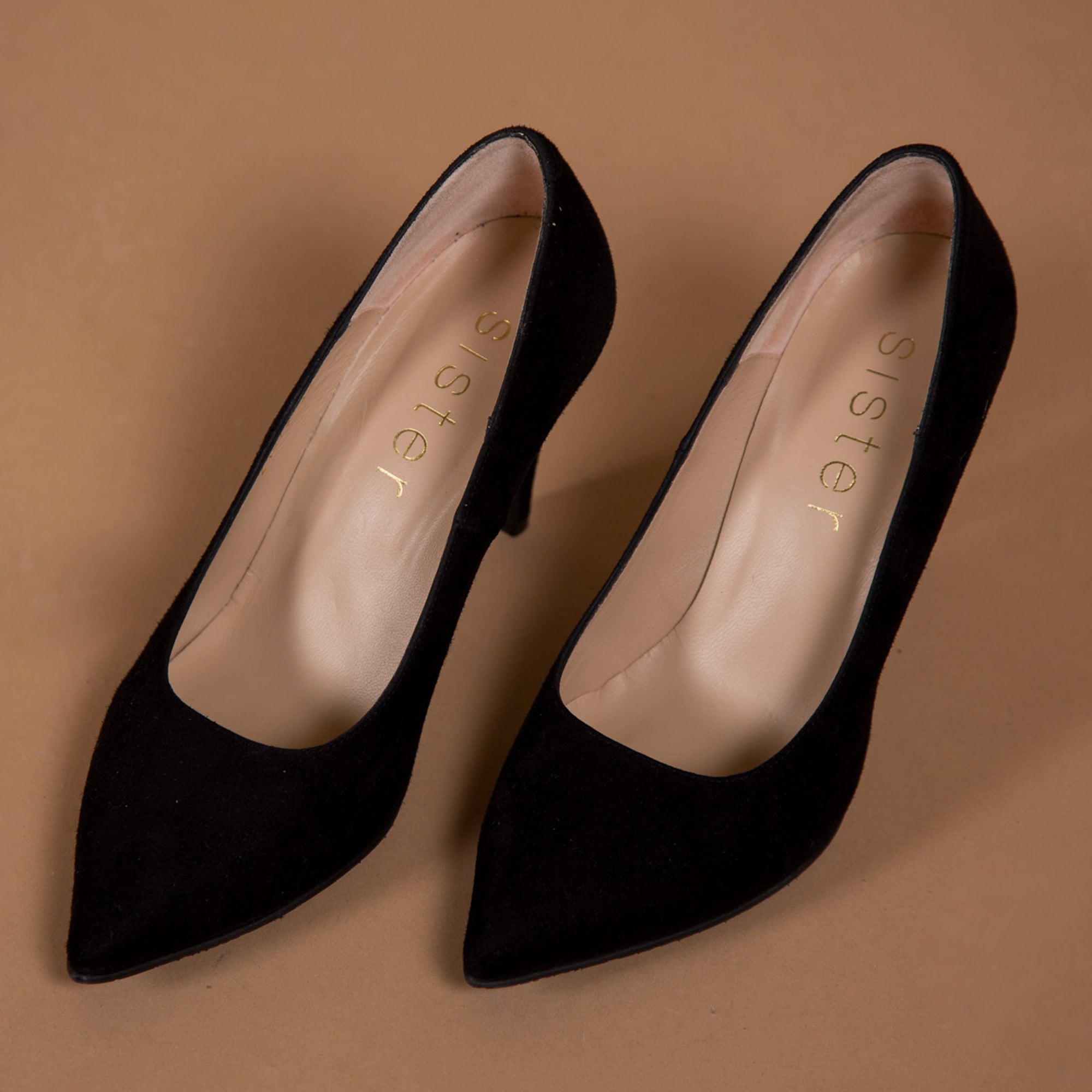 Brenda Zaro Plain Leather Court Heels Black