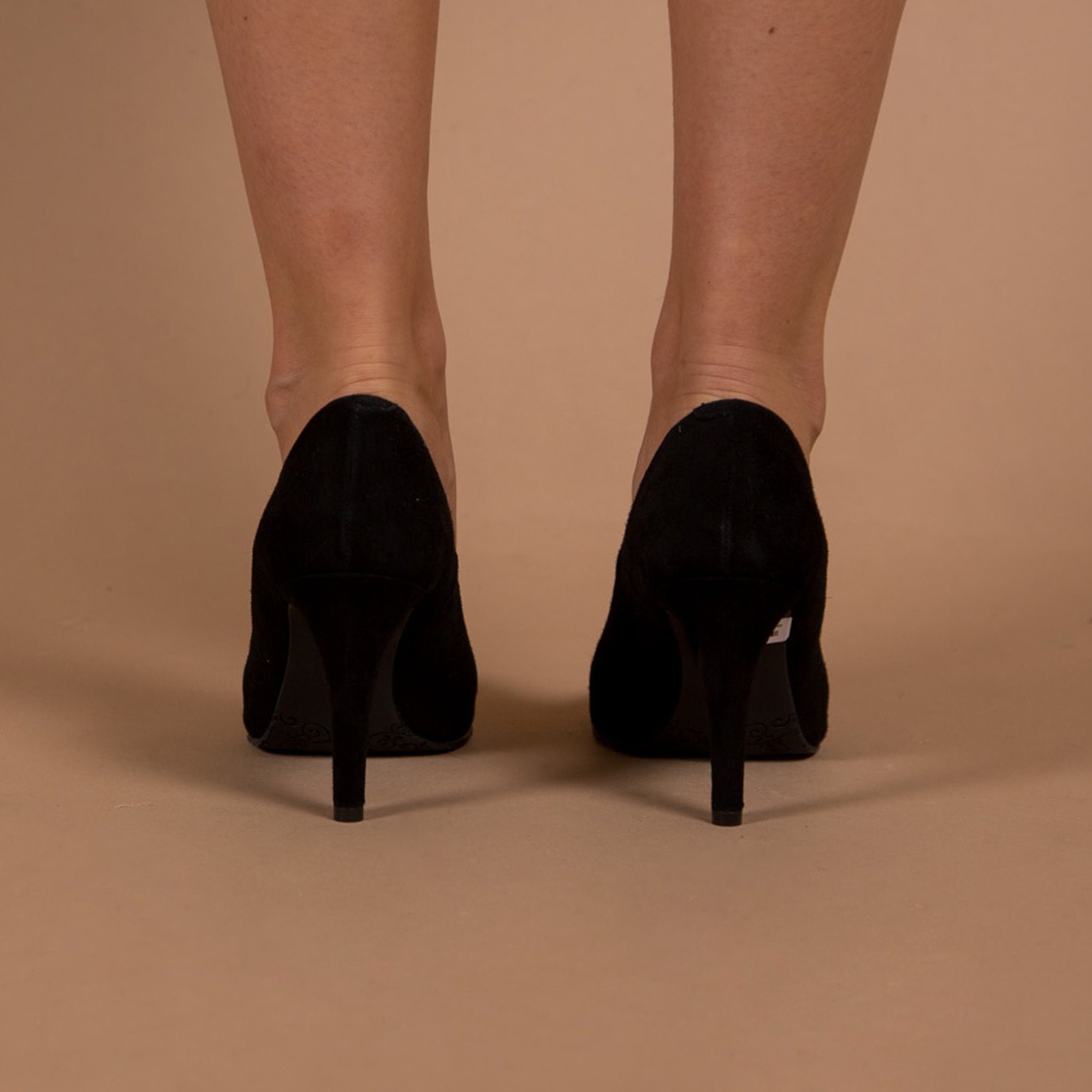 Brenda Zaro Plain Leather Court Heels Black