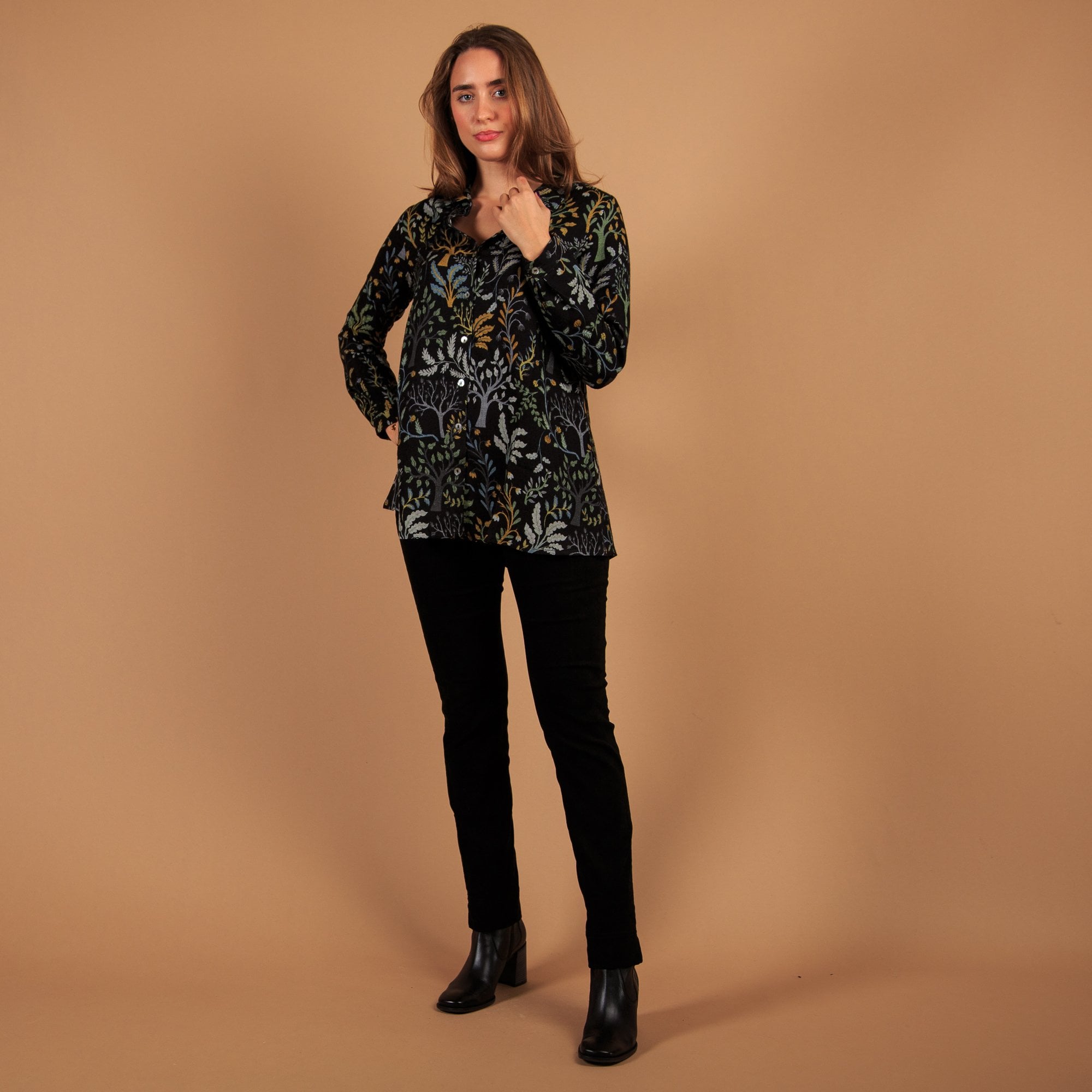 Sahara Tree Print Long Sleeve Boxy Shirt Black/mustard