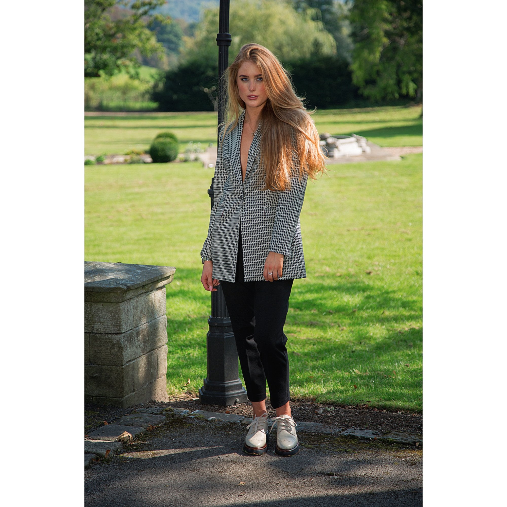 Bariloche Alanis Square Houndstooth Print Long Line Blazer Black/white