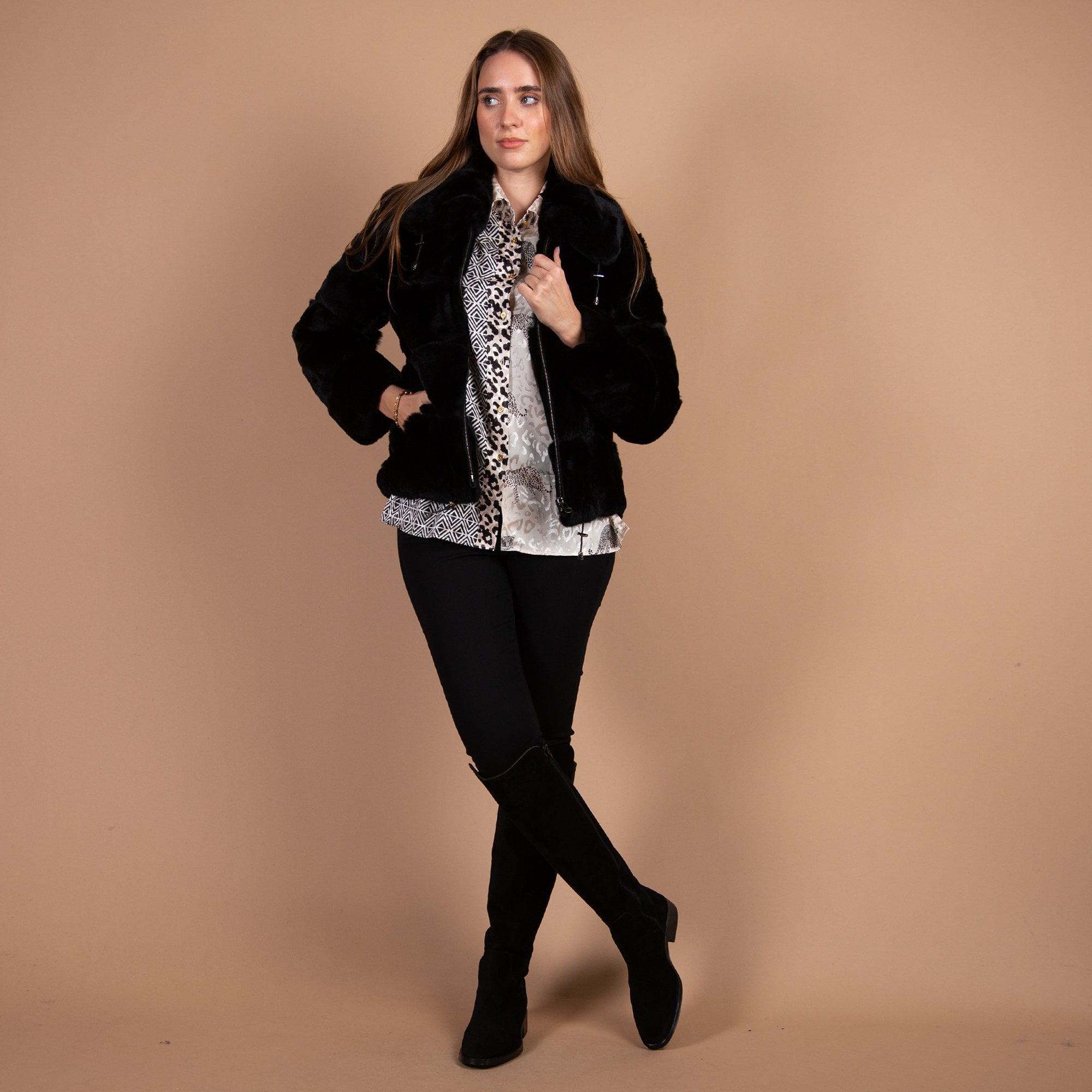 Levinsky Amoy Toggle Collar Short Fur Jacket Black