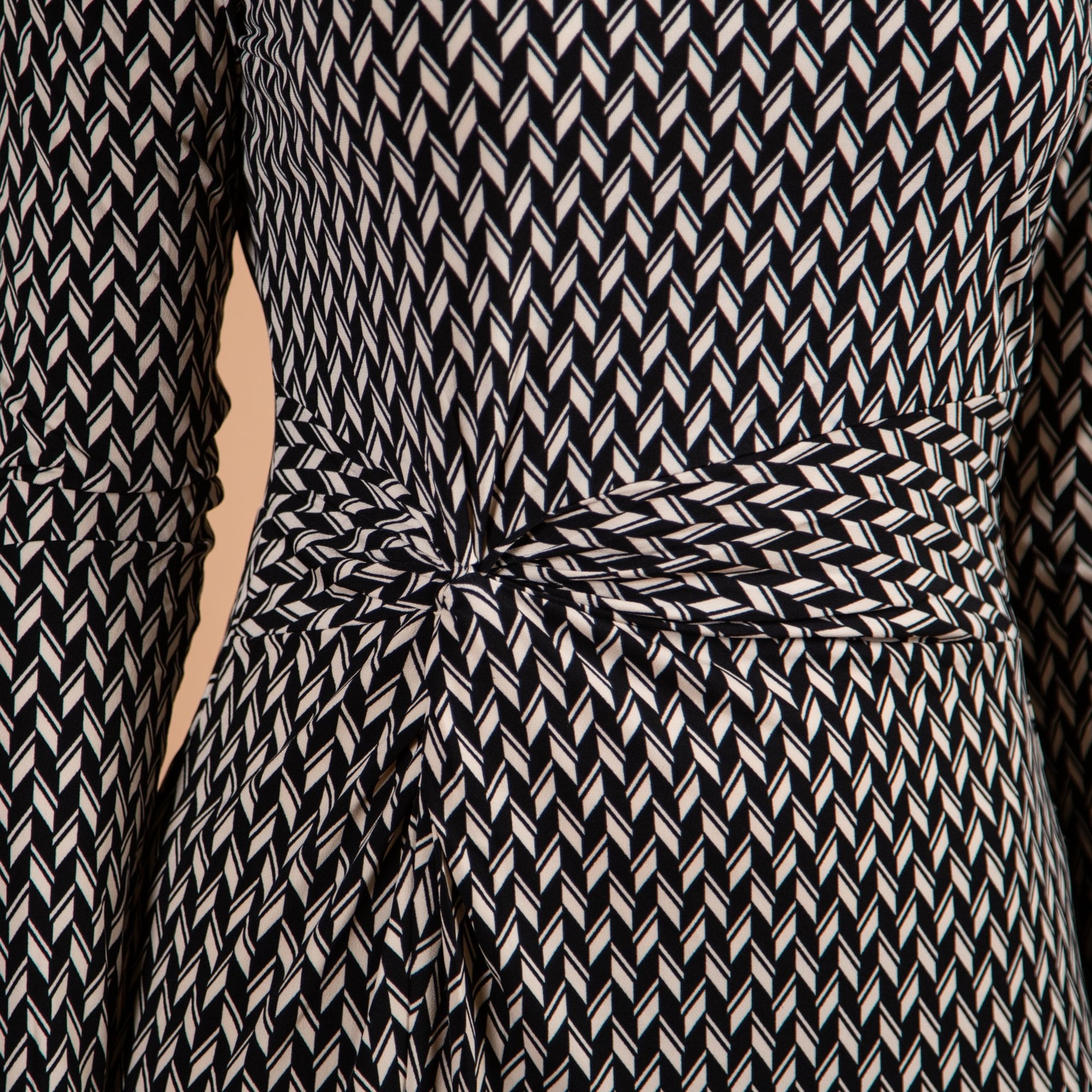 Oui Jersey Diamond Print Fitted Dress Black/cream