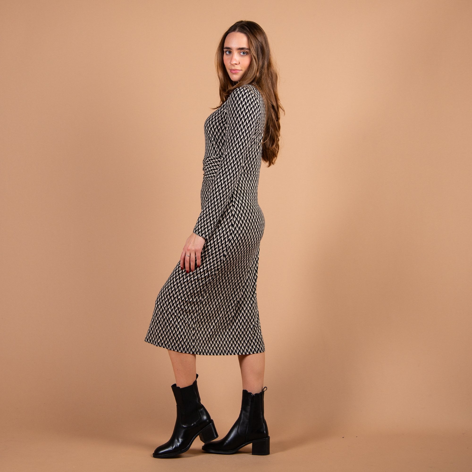 Oui Jersey Diamond Print Fitted Dress Black/cream