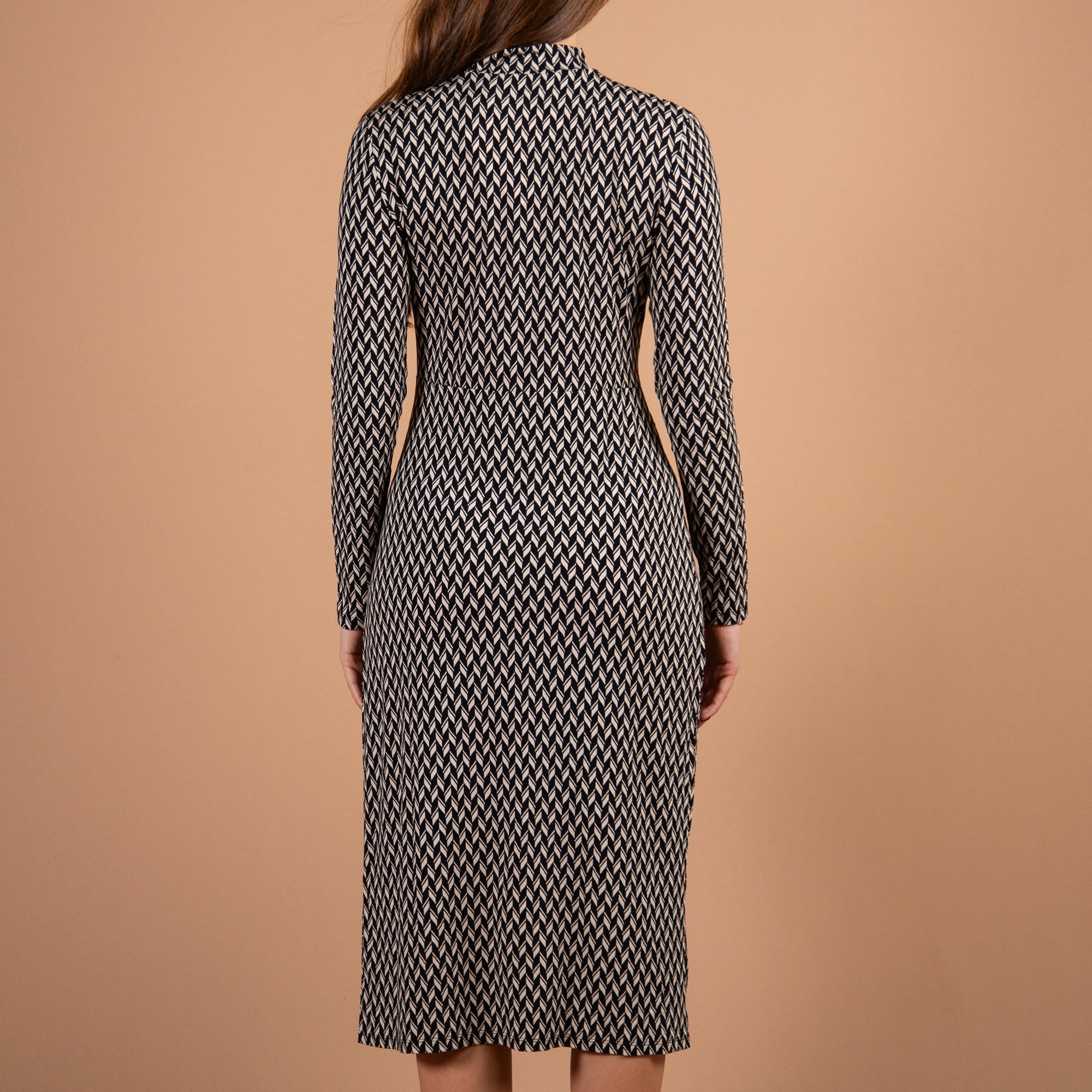 Oui Jersey Diamond Print Fitted Dress Black/cream