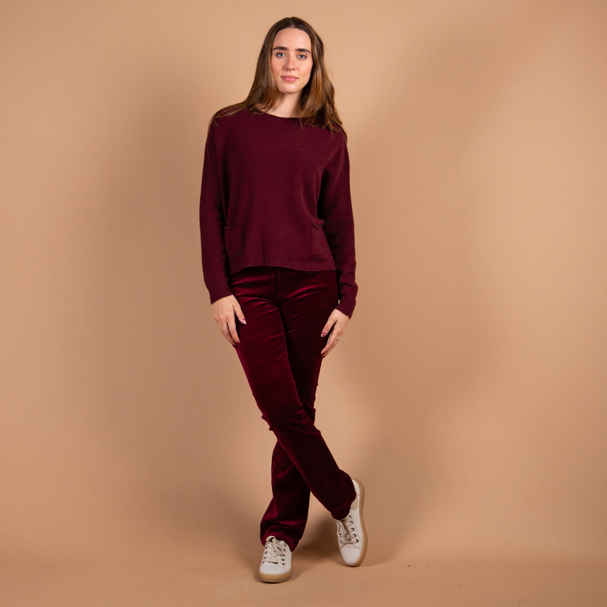 Amazing Woman Slim Fit Velvet Jeans Claret 061
