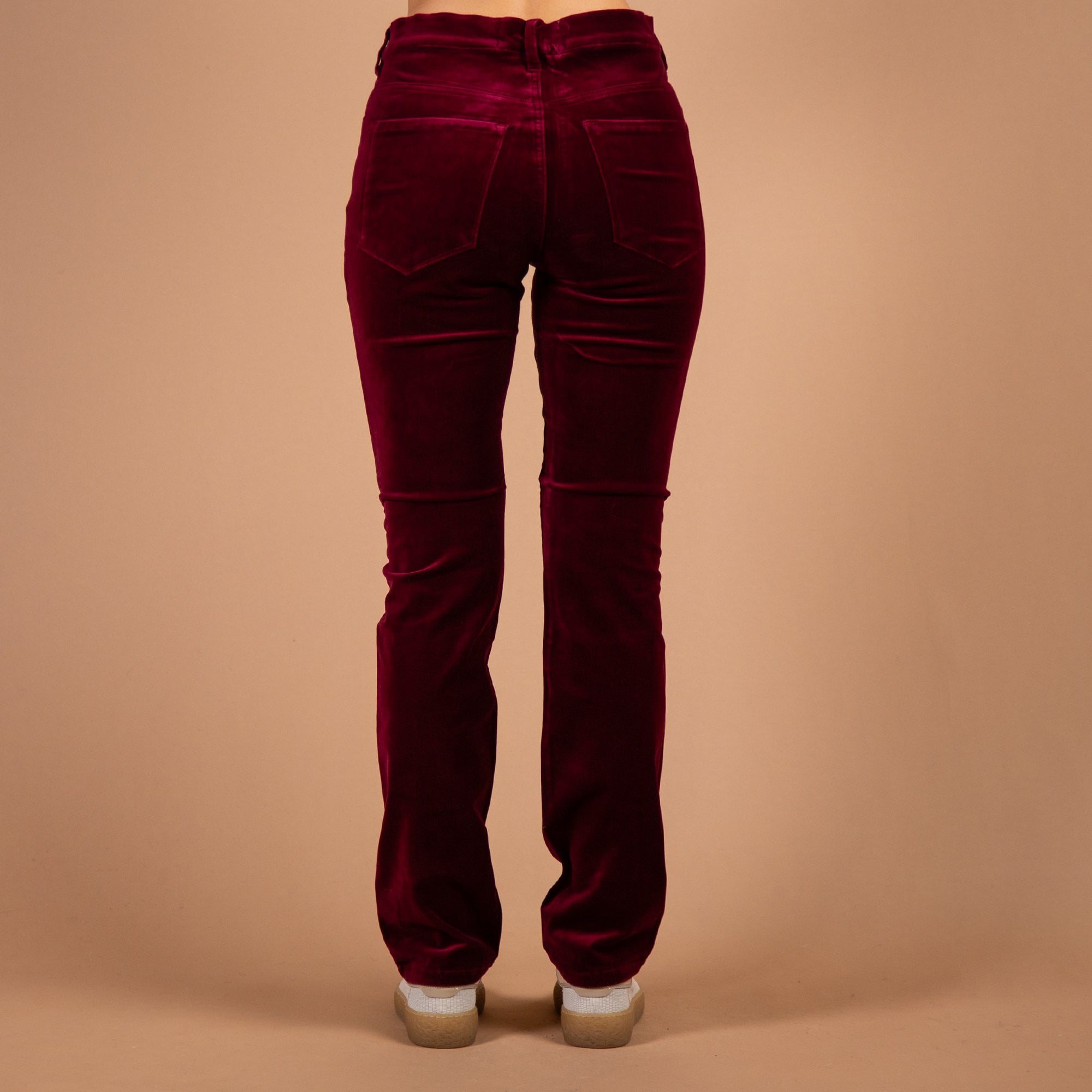 Amazing Woman Slim Fit Velvet Jeans Claret 061