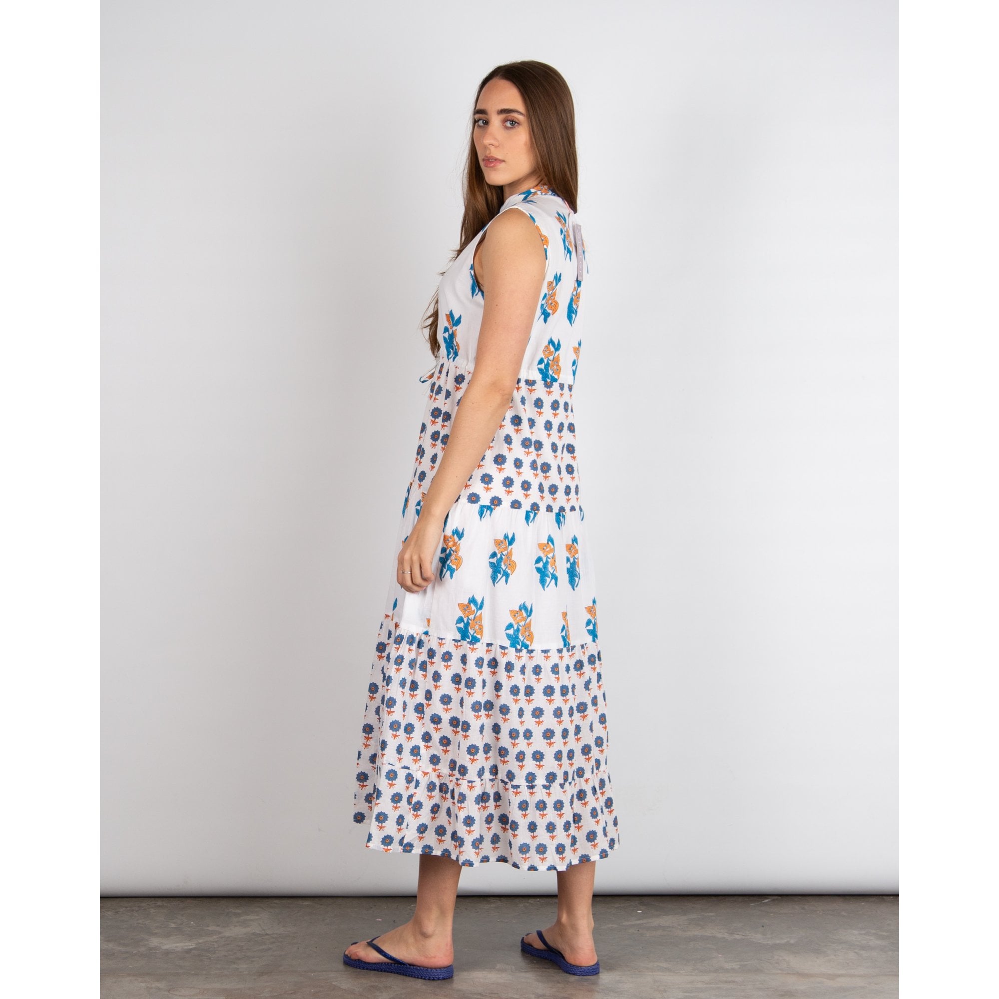 Victoria Dunn MagnolIa Flutter SL Floral Sleeveless Tie Waist Tiered Cotton Dress White/blue/orange