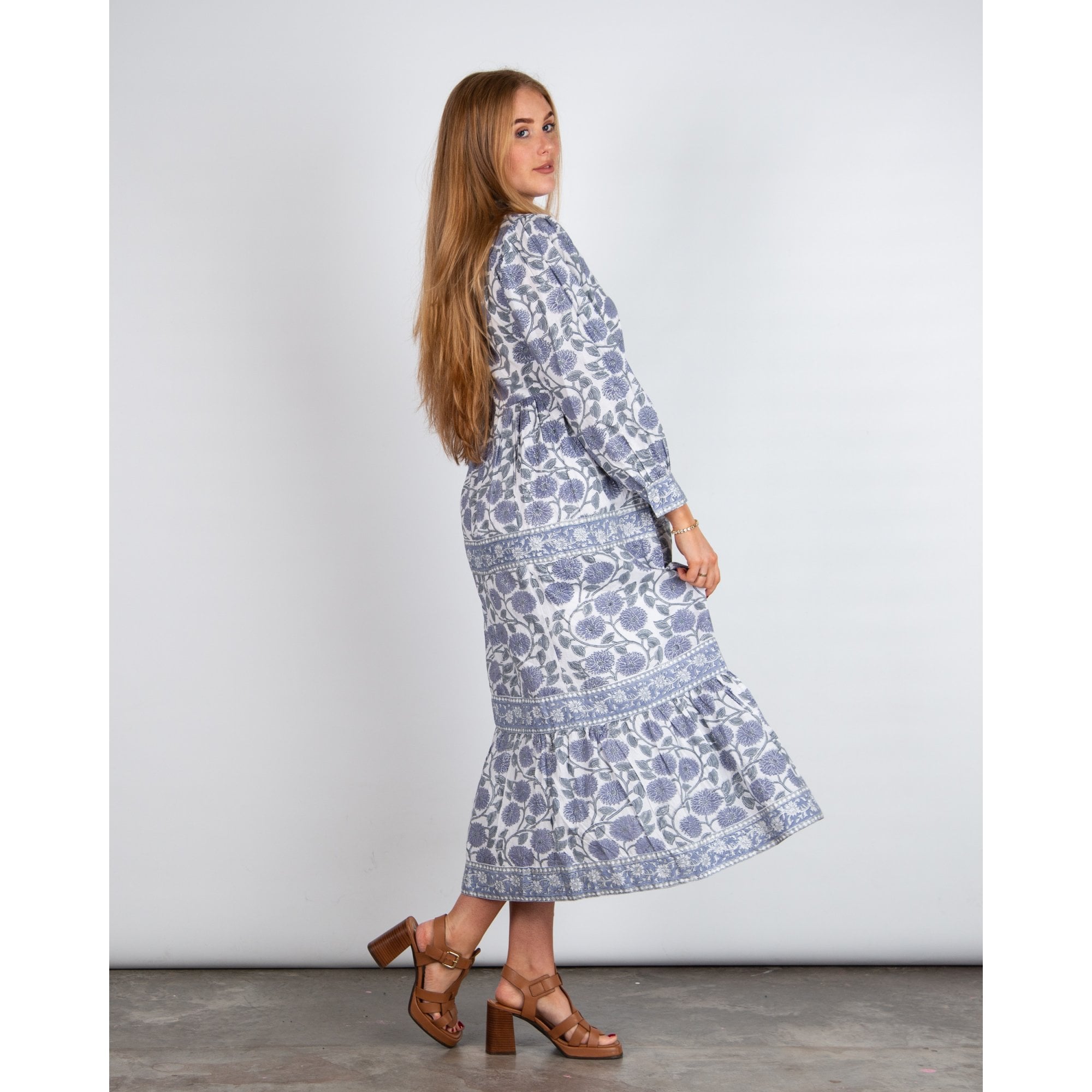 Victoria Dunn Meeting Street Thistle Print Belted Cotton Shirt Dress White/purple