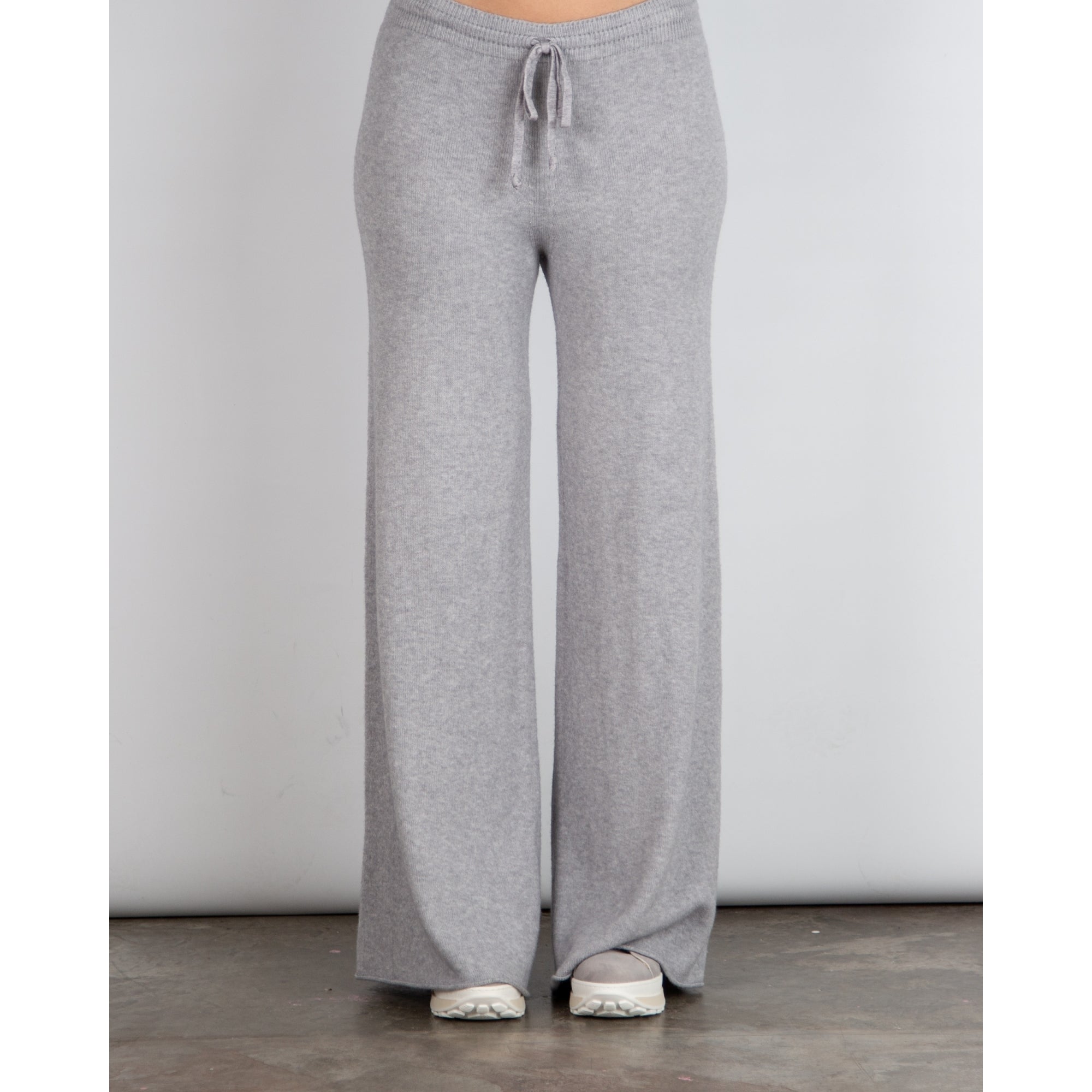 Amazing Woman Colette Wide Leg Knit Lounge Trouser With Tie Waist Light Grey 020