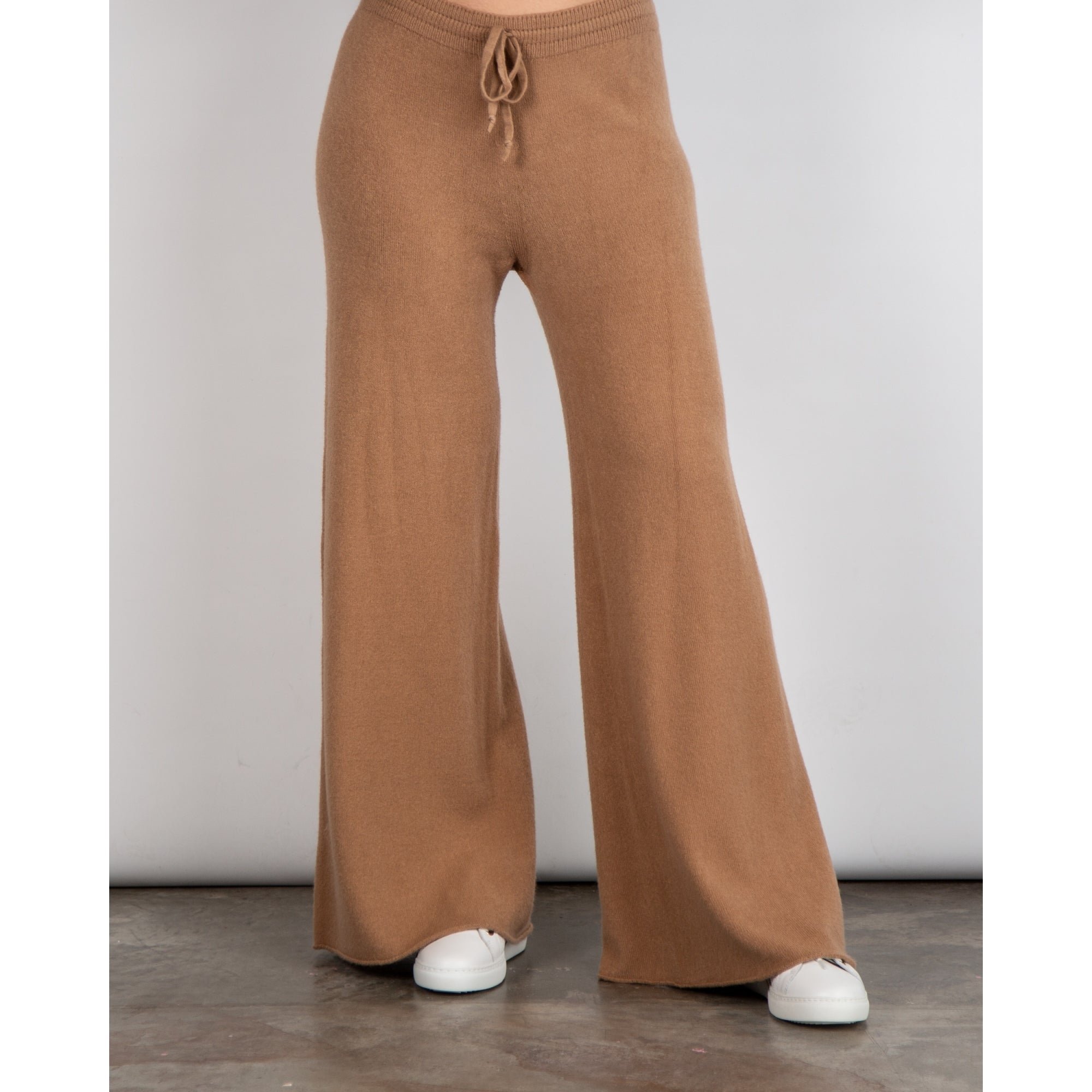 Amazing Woman Colette Wide Leg Knit Lounge Trouser With Tie Waist Caramel 085