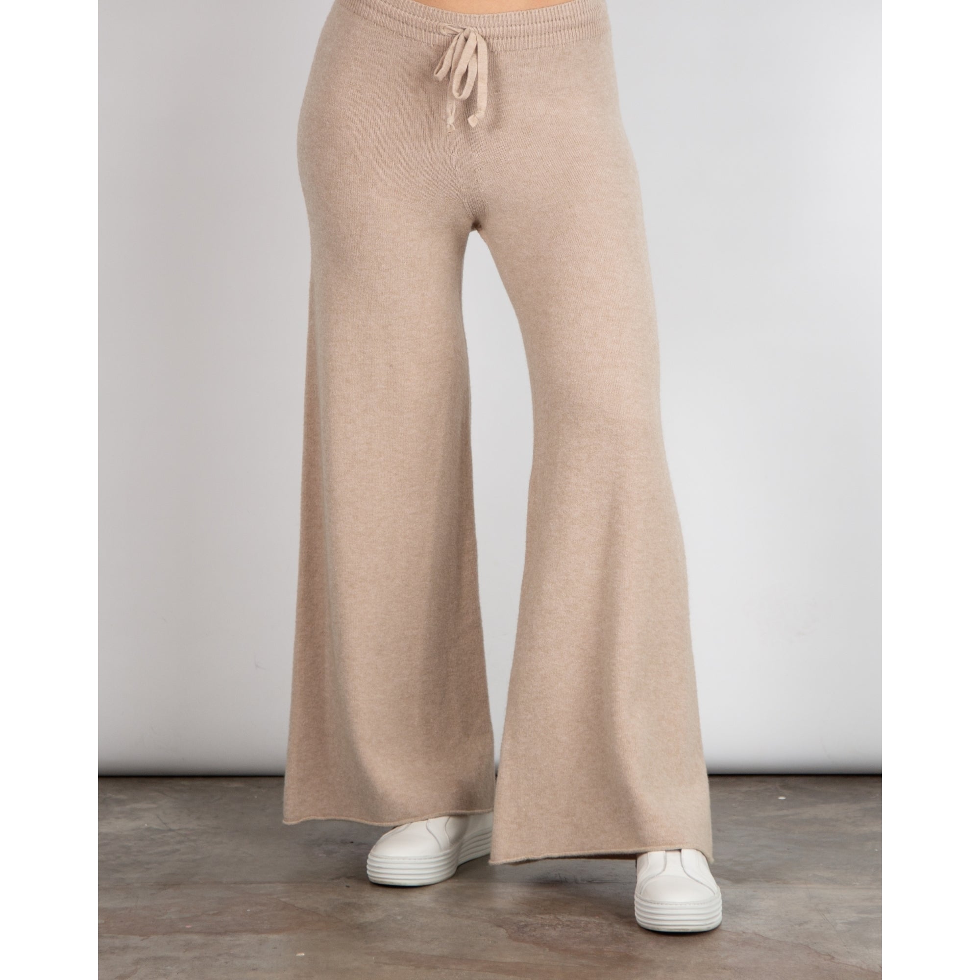 Amazing Woman Colette Wide Leg Knit Lounge Trouser With Tie Waist Beige 082