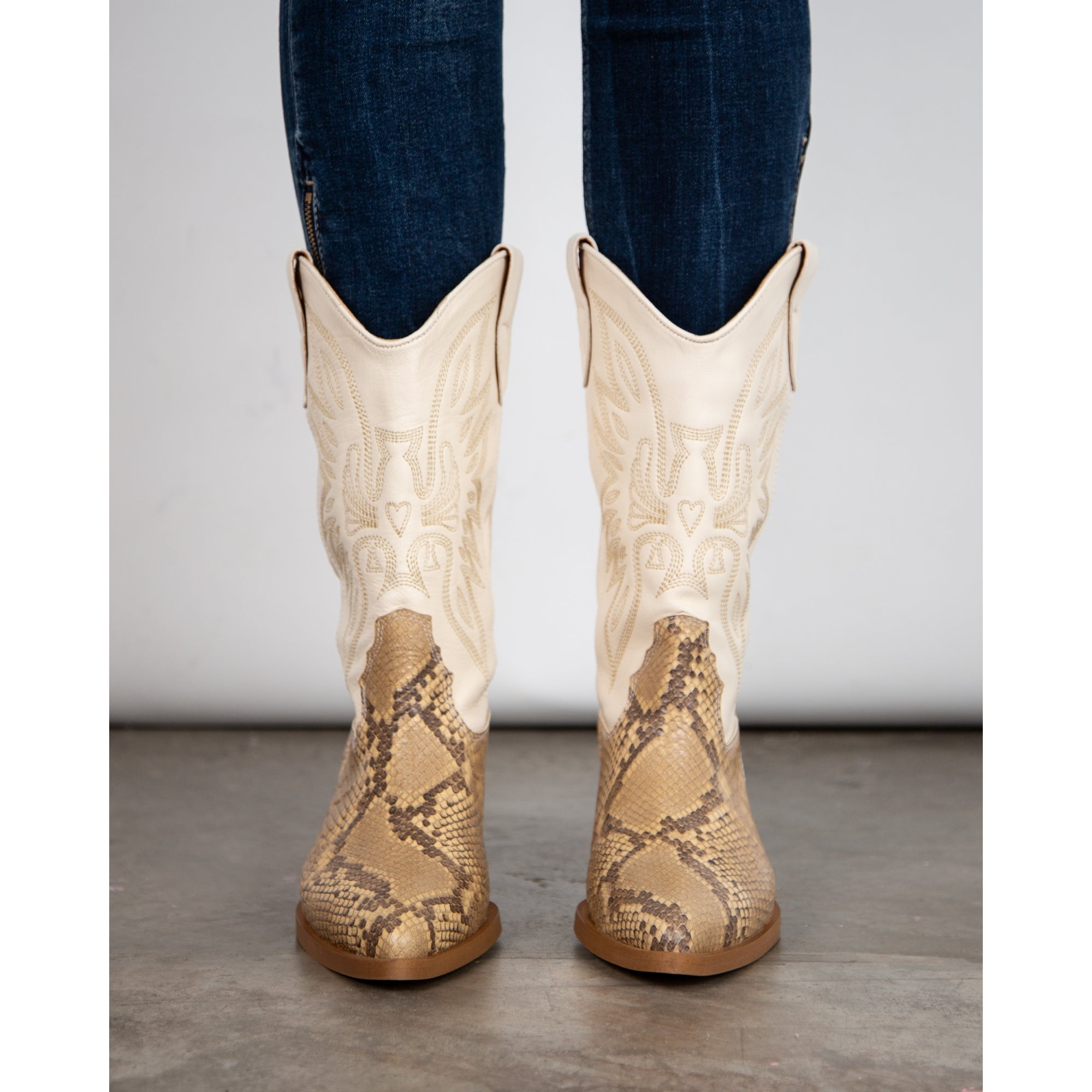Alpe Mid Length Stitched Leather & Snake Cowboy Boots Cream/beige