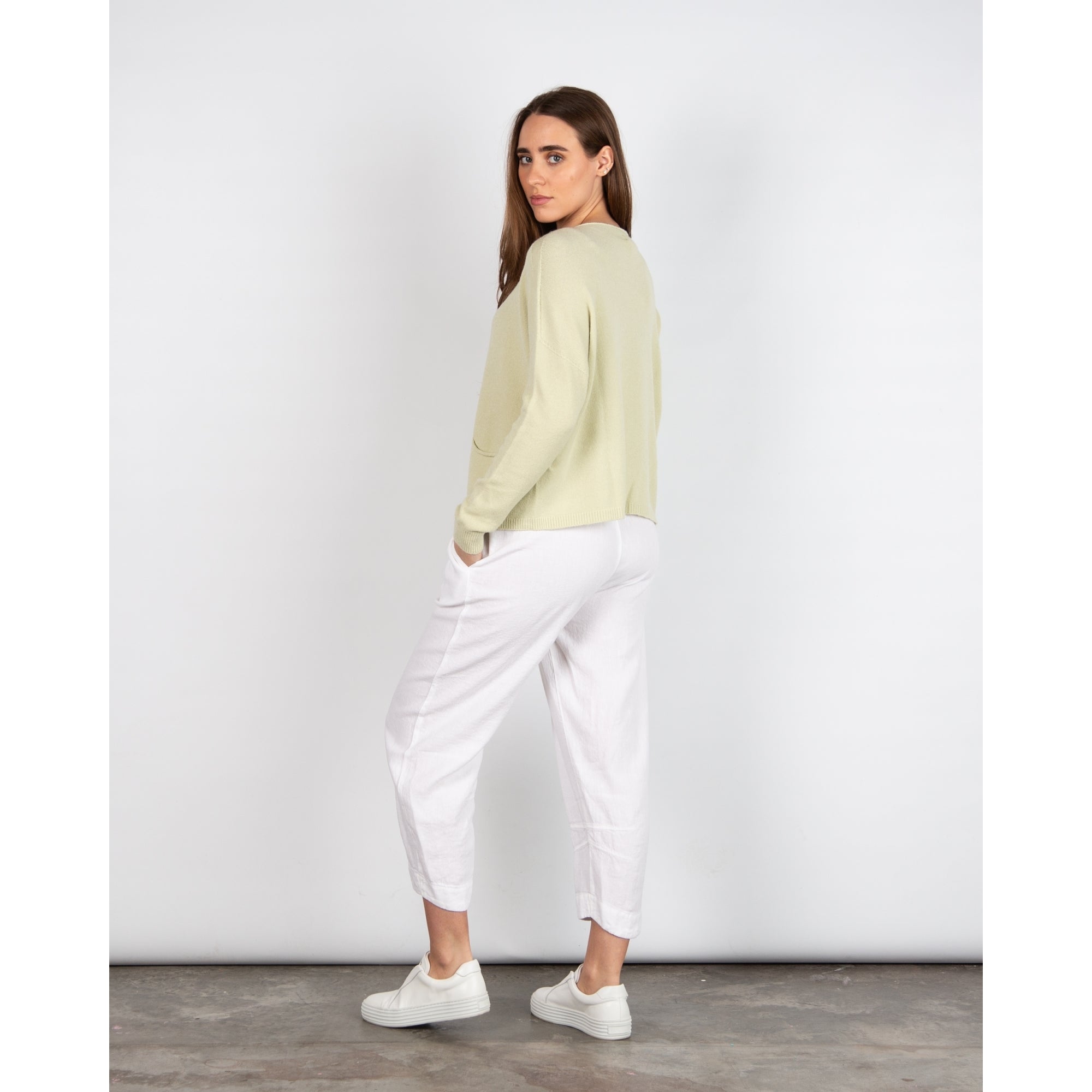 Amazing Woman Jodie Round Neck Pocket Front Soft Knit Jumper Leek 1099