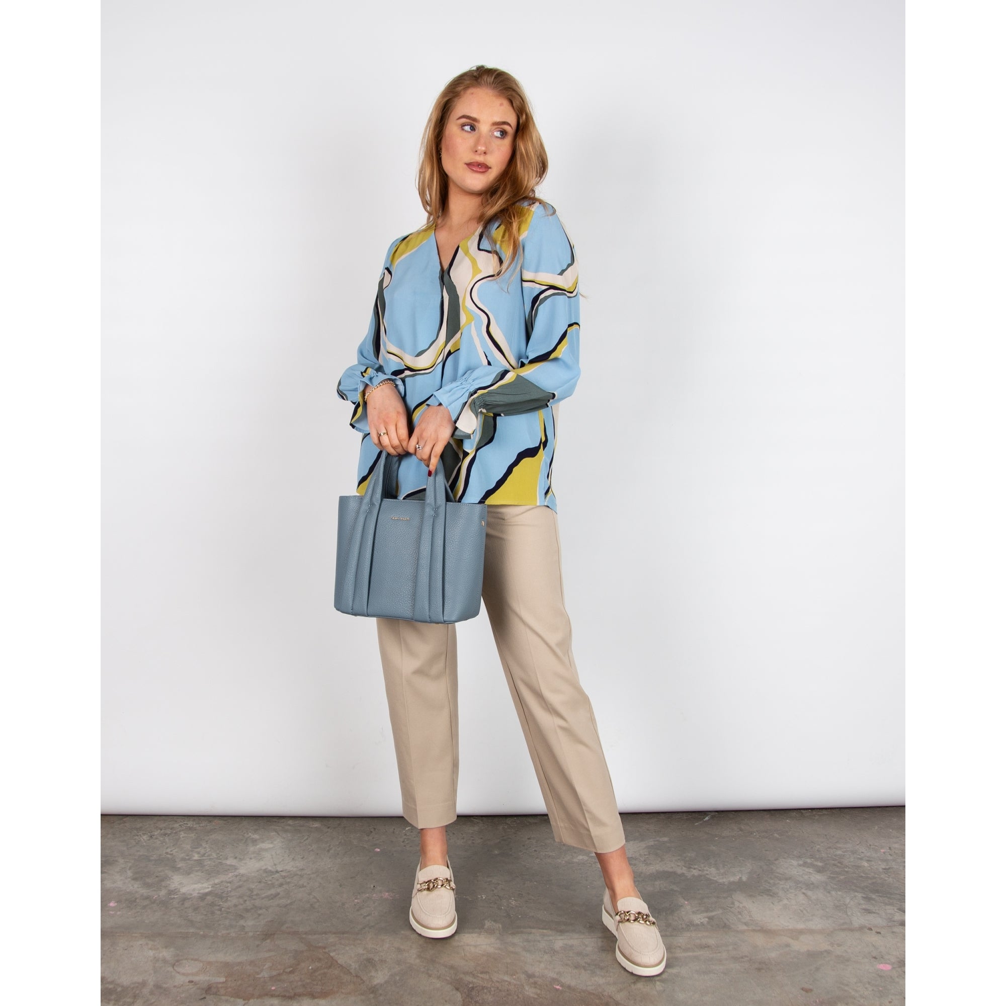 Masai Dahlia V Neck Pleat Front Marble Print Blouse Blue/sage