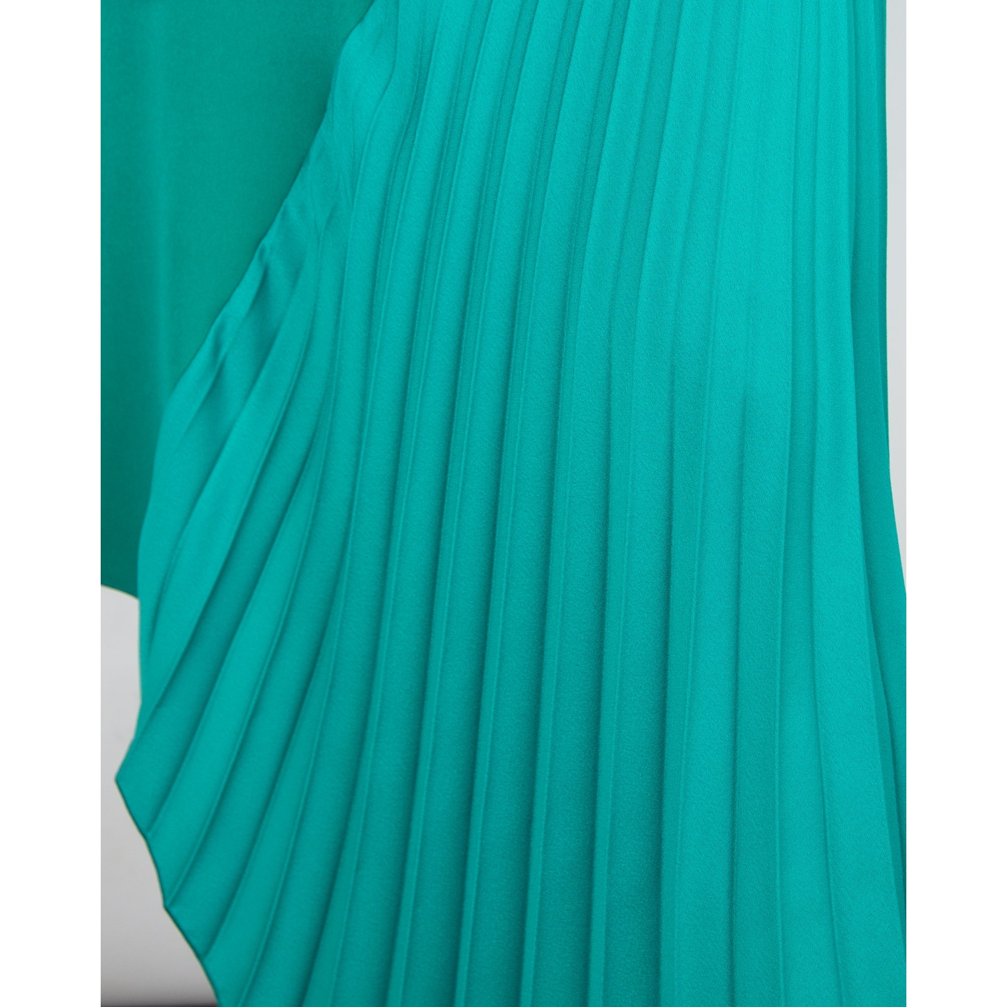 Kevan Jon Kiera Bardot 3/4 Sleeve Ruched Waist Pleat Hem Dress Peacock